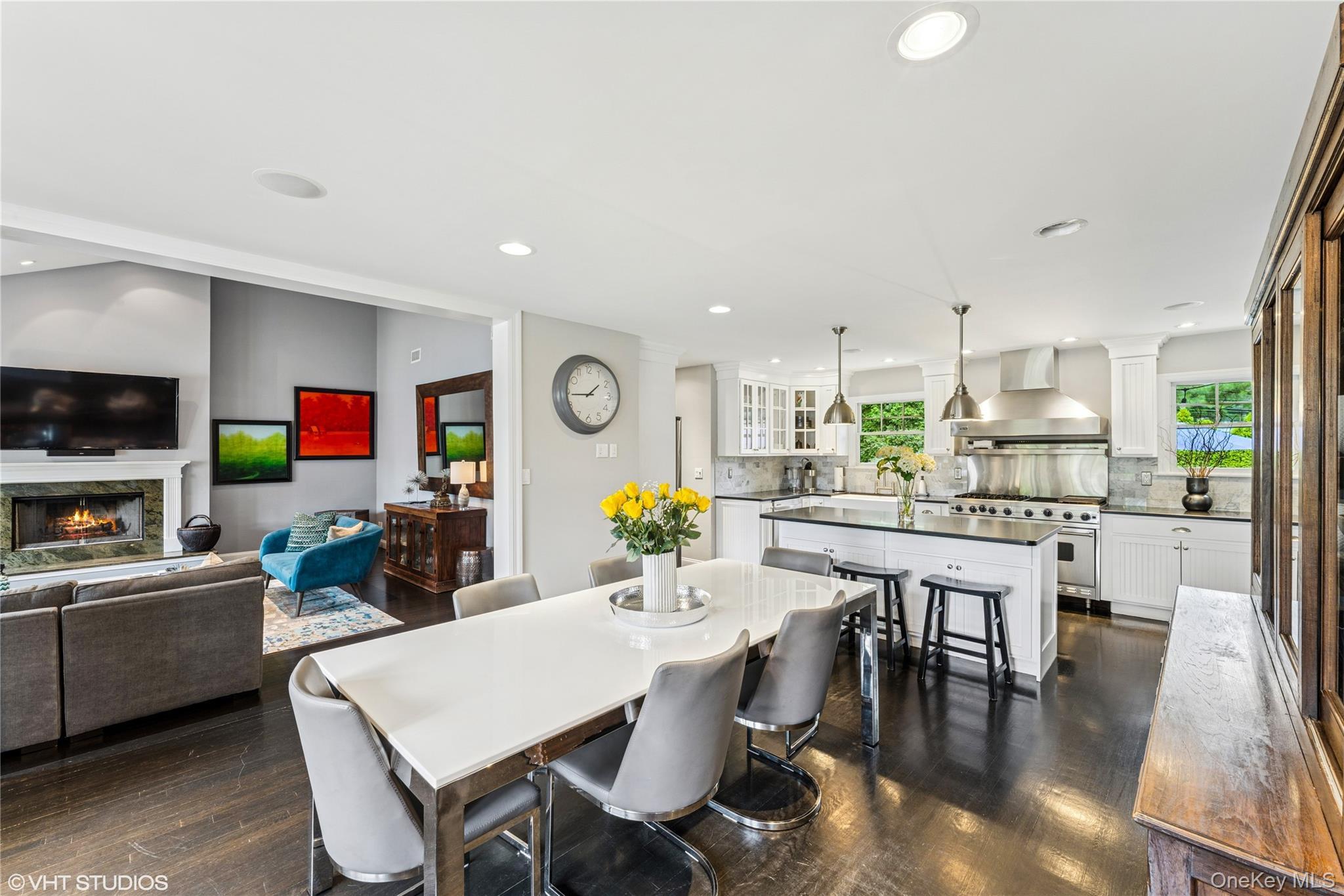 #9 photo, 15 Flamingo Road, नासाउ काउंटी East Hills , NY 11576