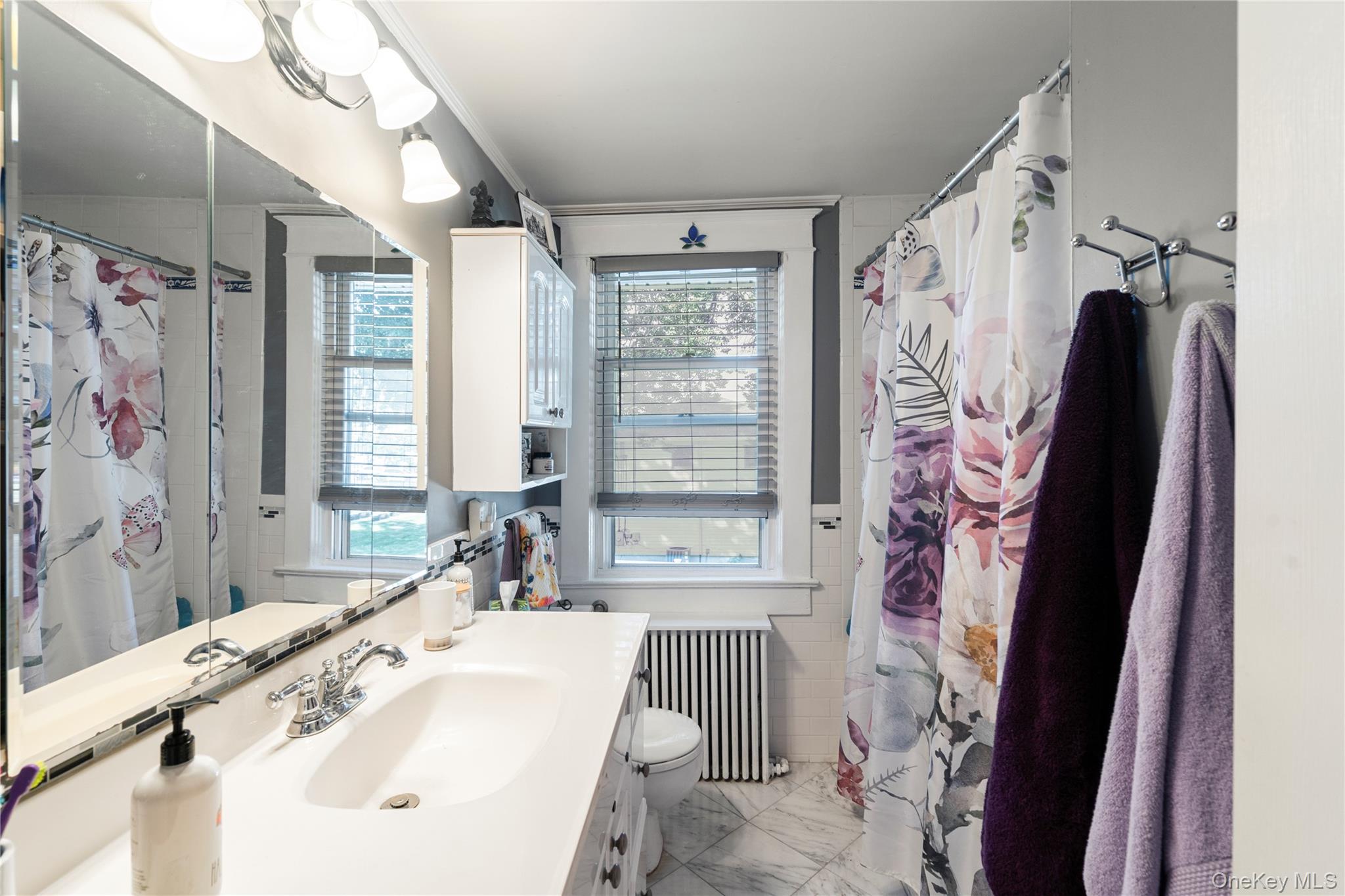 #9 photo, 197 S 4th Street, Lindenhurst , NY 11757