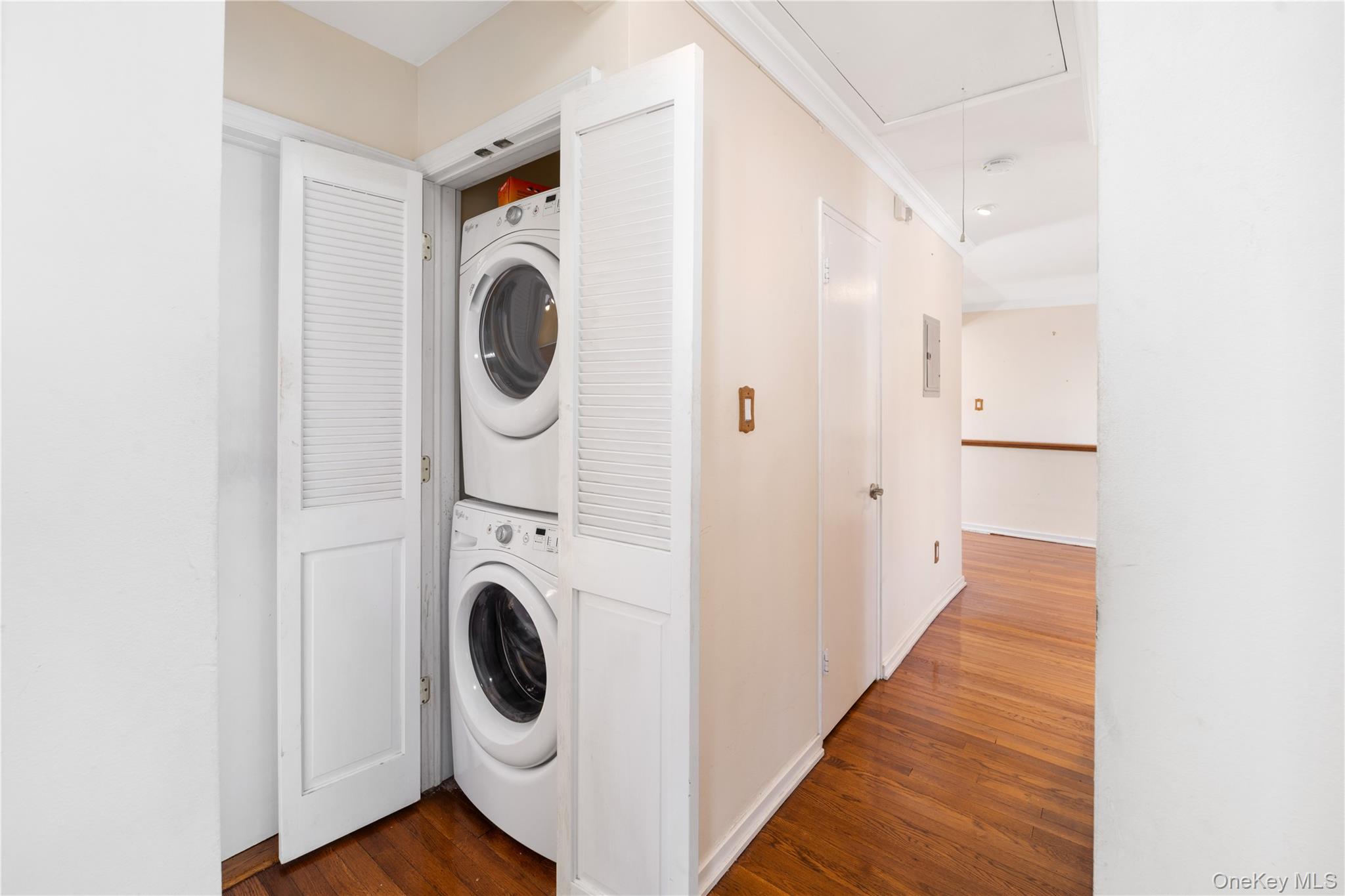 #16 photo, 227-16 Hillside Avenue, Queens Village , NY 11427