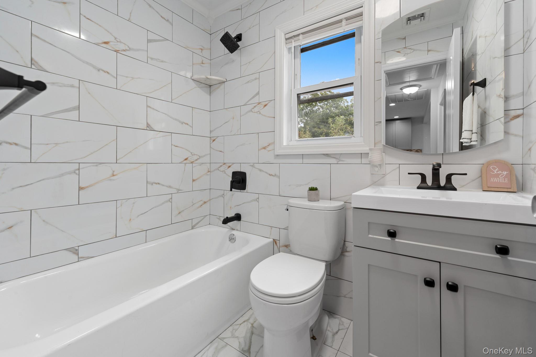 #14 photo, 549 Emerson Avenue, Baldwin , NY 11510