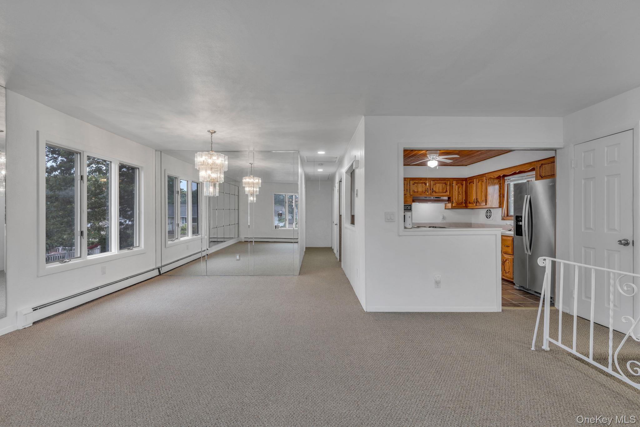 #12 photo, 813 Windmill Avenue, West Babylon , NY 11704