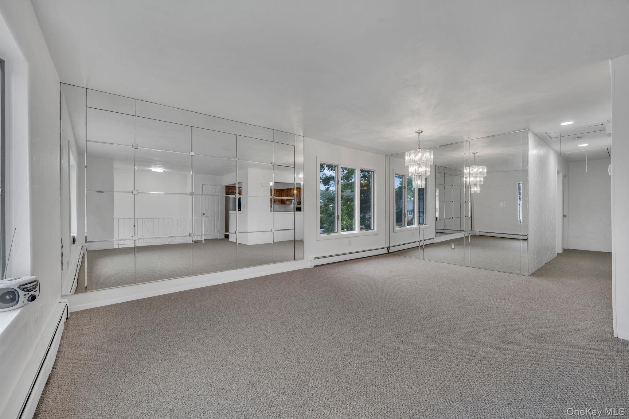 #13 photo, 813 Windmill Avenue, West Babylon , NY 11704