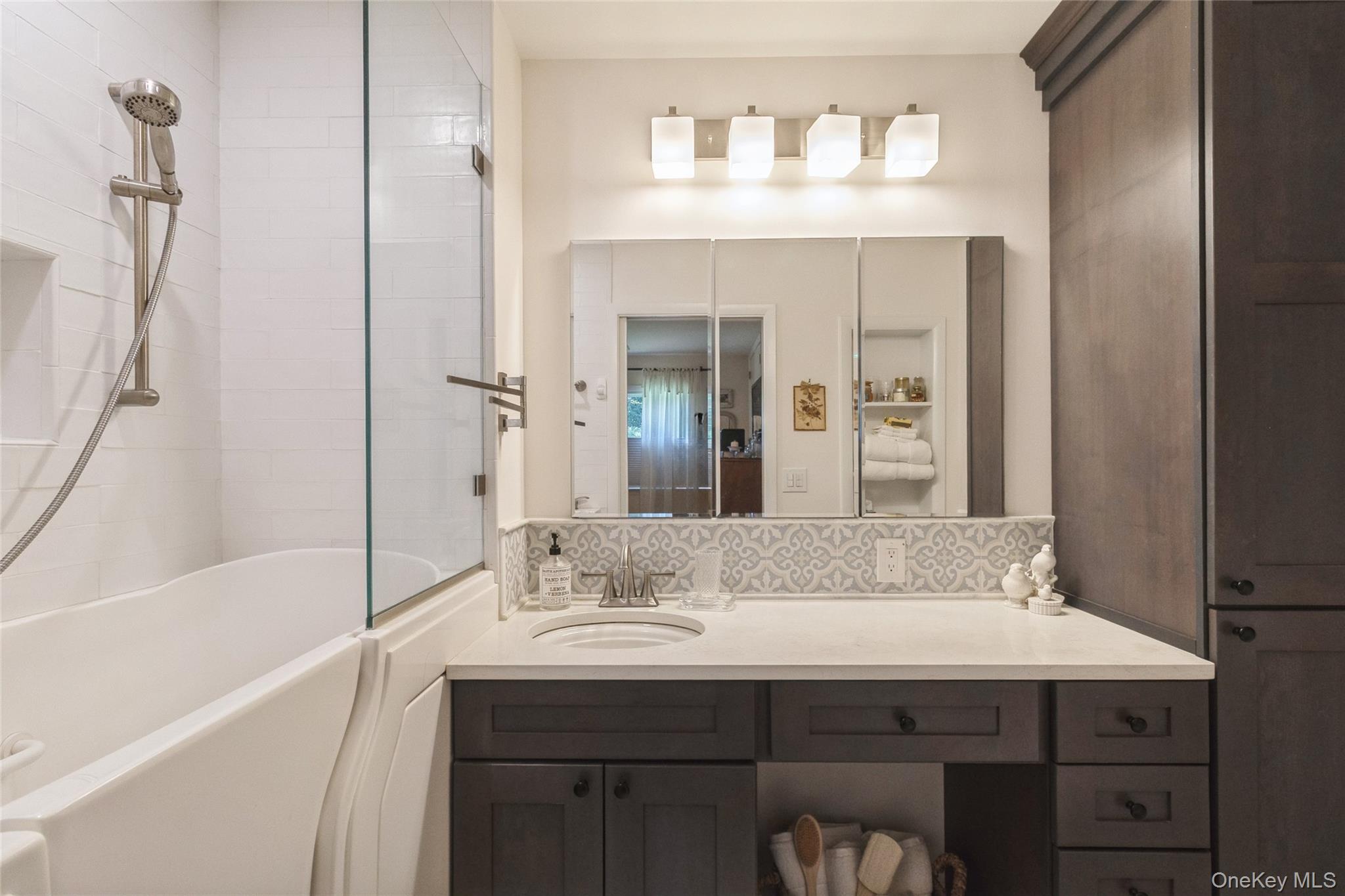 #15 photo, 155 Knolls Drive, サフォーク郡 Stony Brook , NY 11790