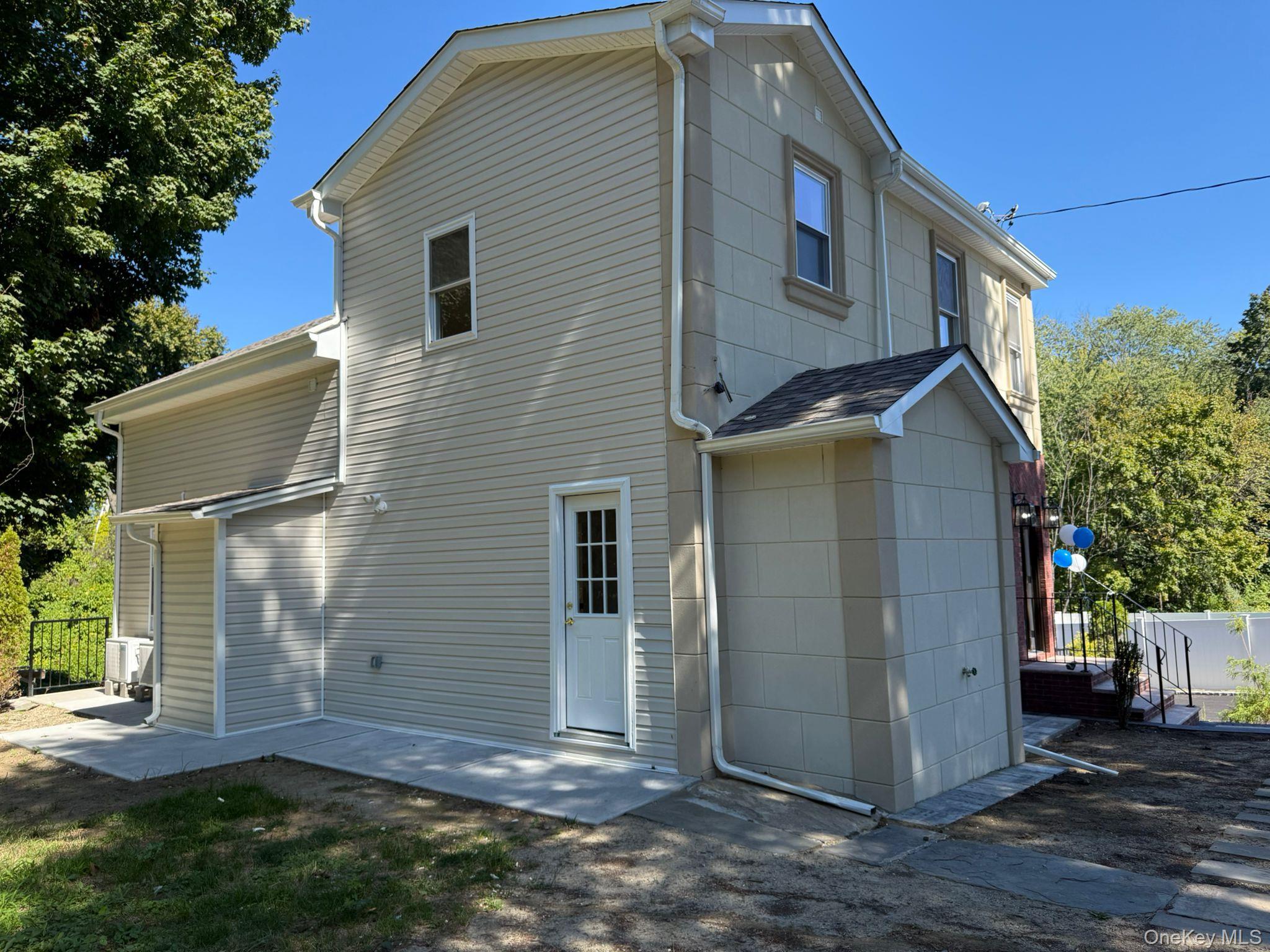 #17 photo, 12 Shelley Avenue, Hartsdale , NY 10530