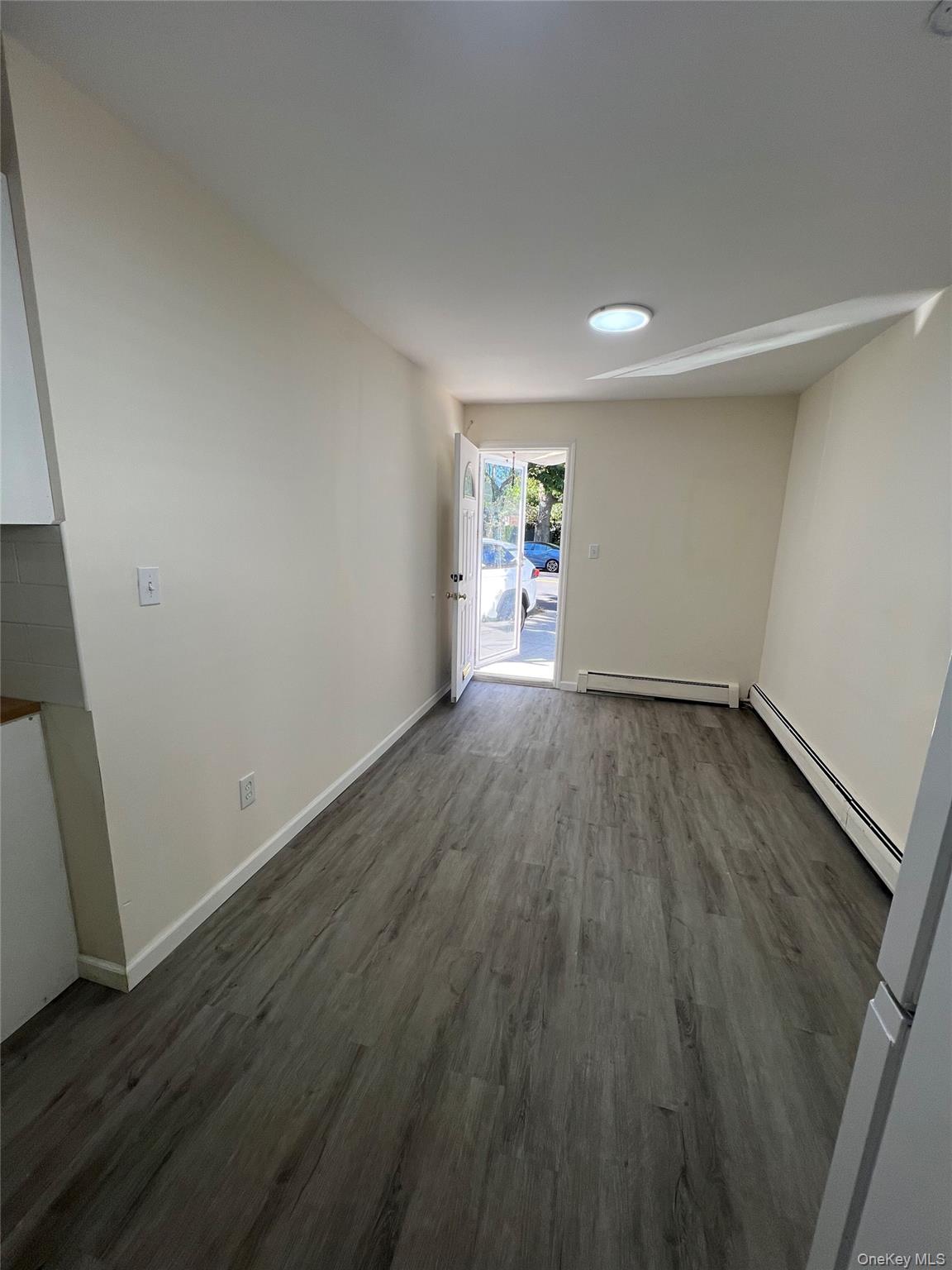 #2 photo, 12301 82nd Road, クイーンズ区 Kew Gardens , NY 11415