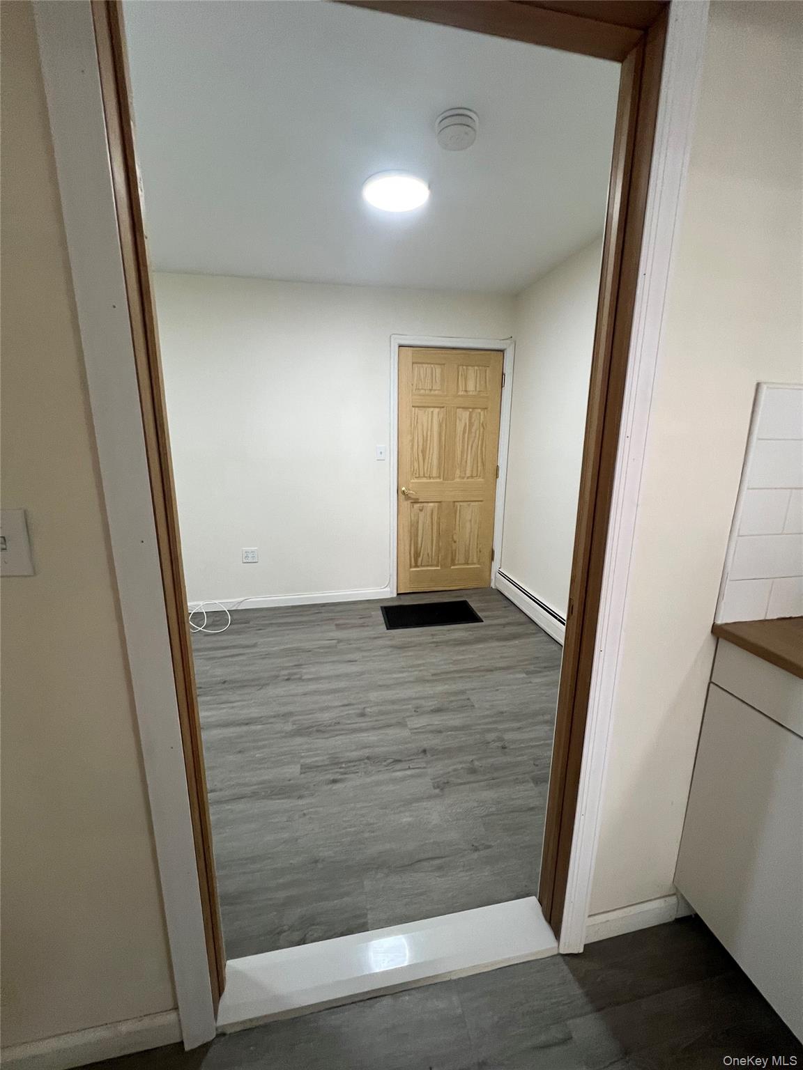 #9 photo, 12301 82nd Road, クイーンズ区 Kew Gardens , NY 11415