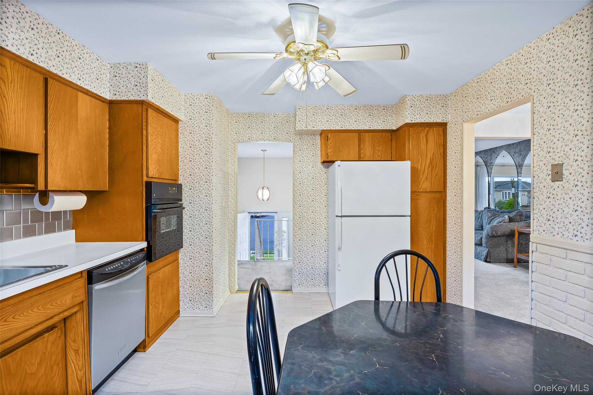 #10 photo, 2393 Elk Court, North Bellmore , NY 11710