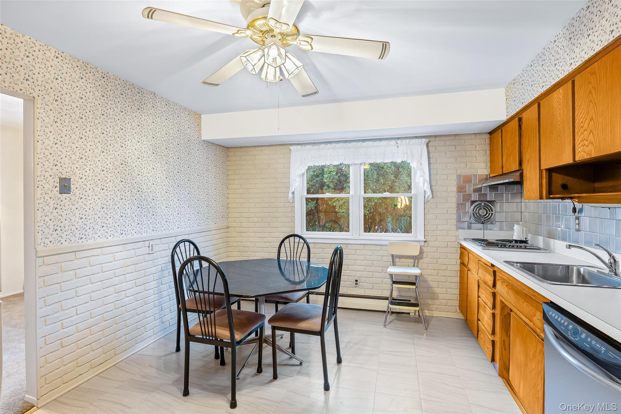 #11 photo, 2393 Elk Court, North Bellmore , NY 11710