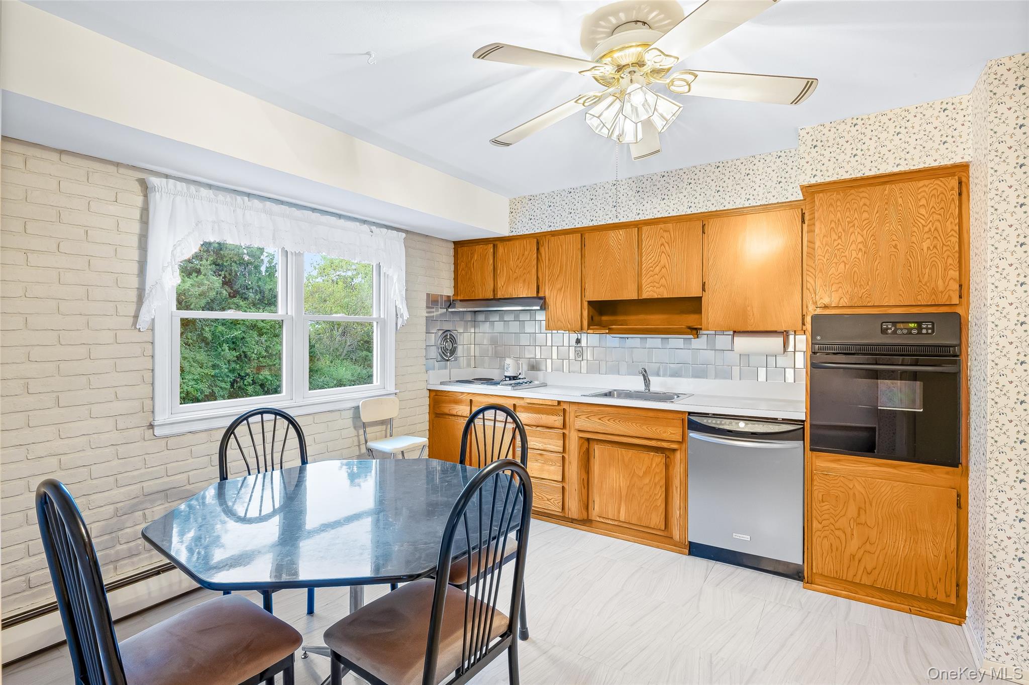 #9 photo, 2393 Elk Court, North Bellmore , NY 11710