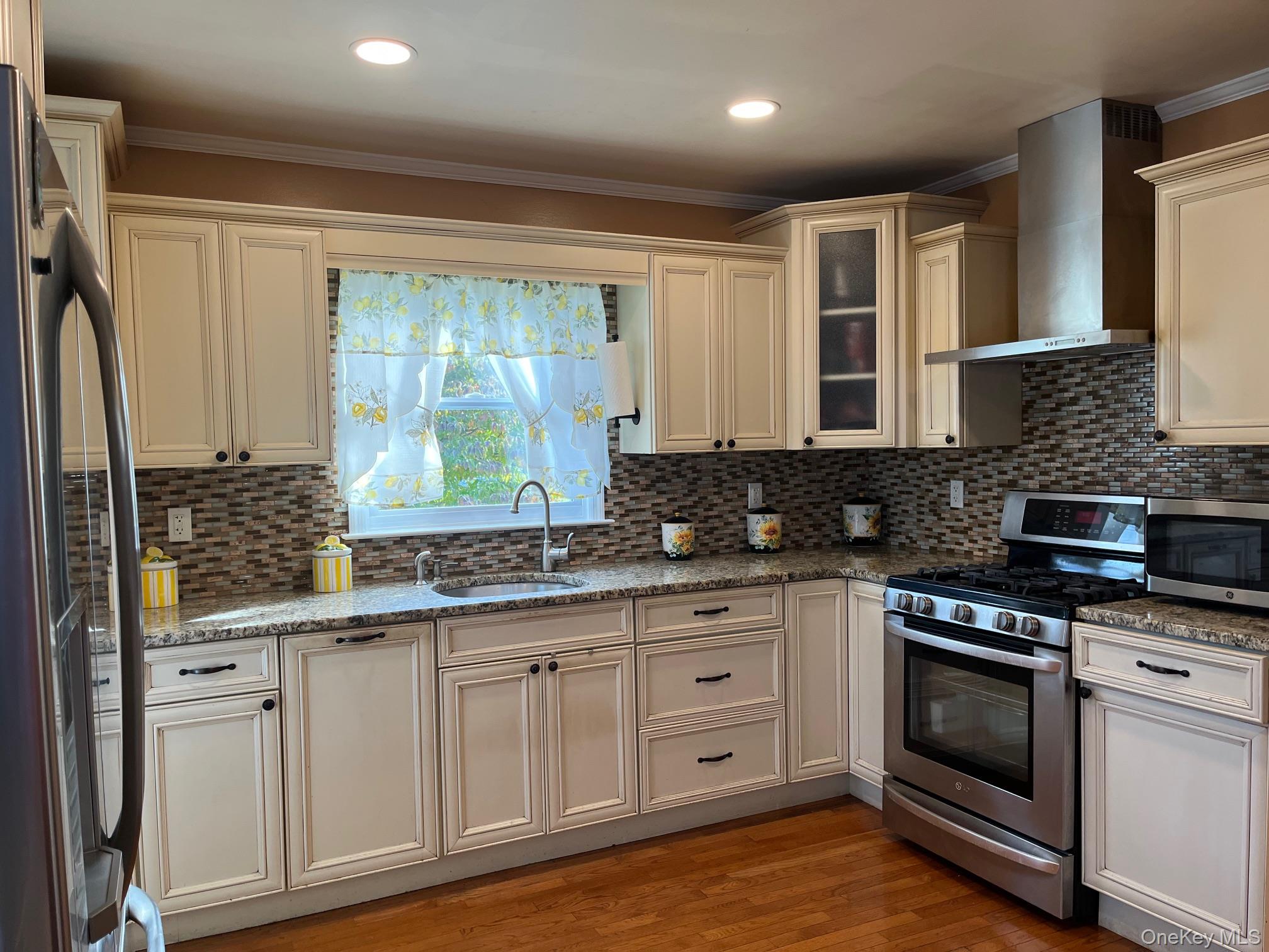 #19 photo, 70 Stahlman Place, Kingston , NY 12401