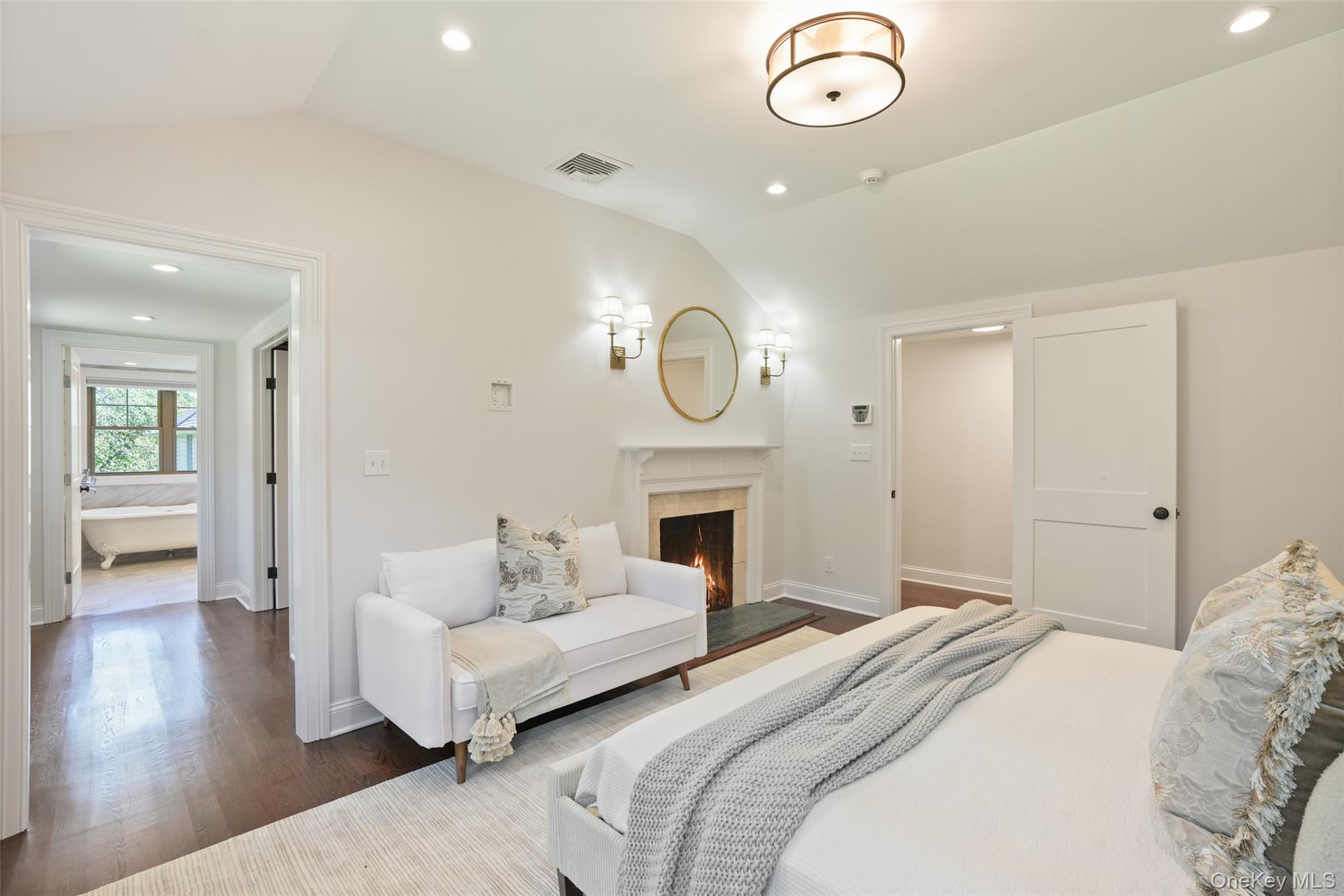 #19 photo, 9 Oregon Road, Bedford Corners , NY 10549