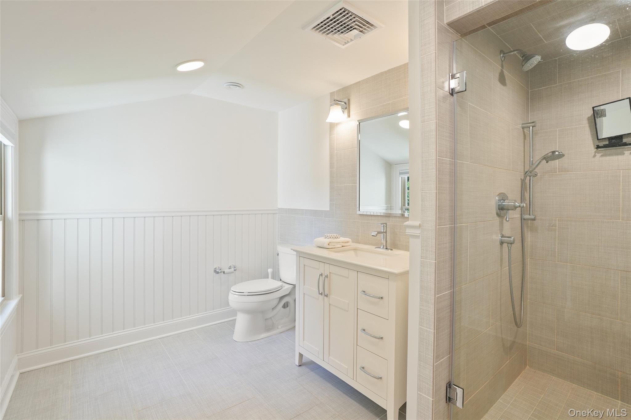 #20 photo, 9 Oregon Road, Bedford Corners , NY 10549