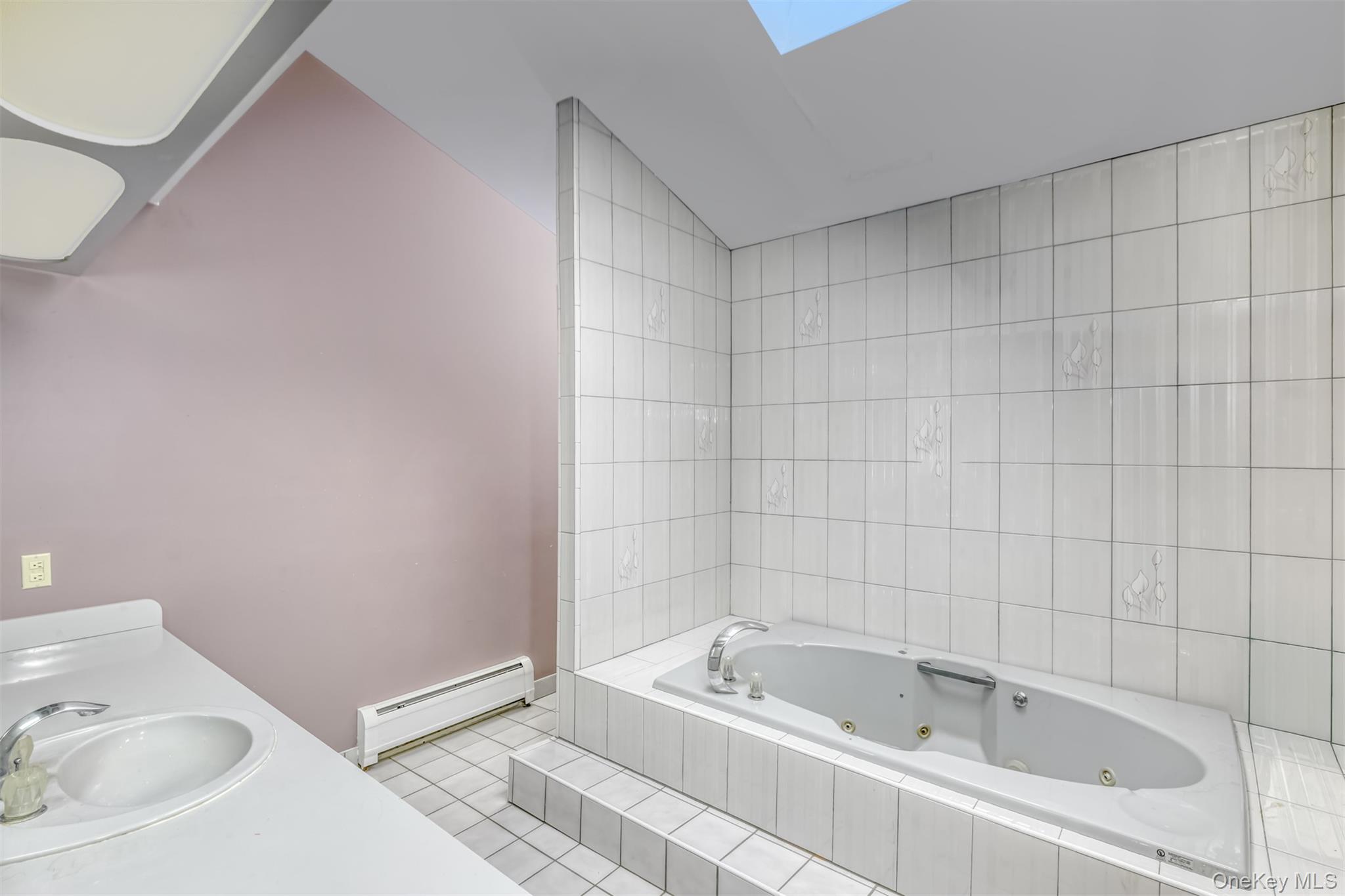 #20 photo, 5 Hillel Court, Monsey , NY 10952