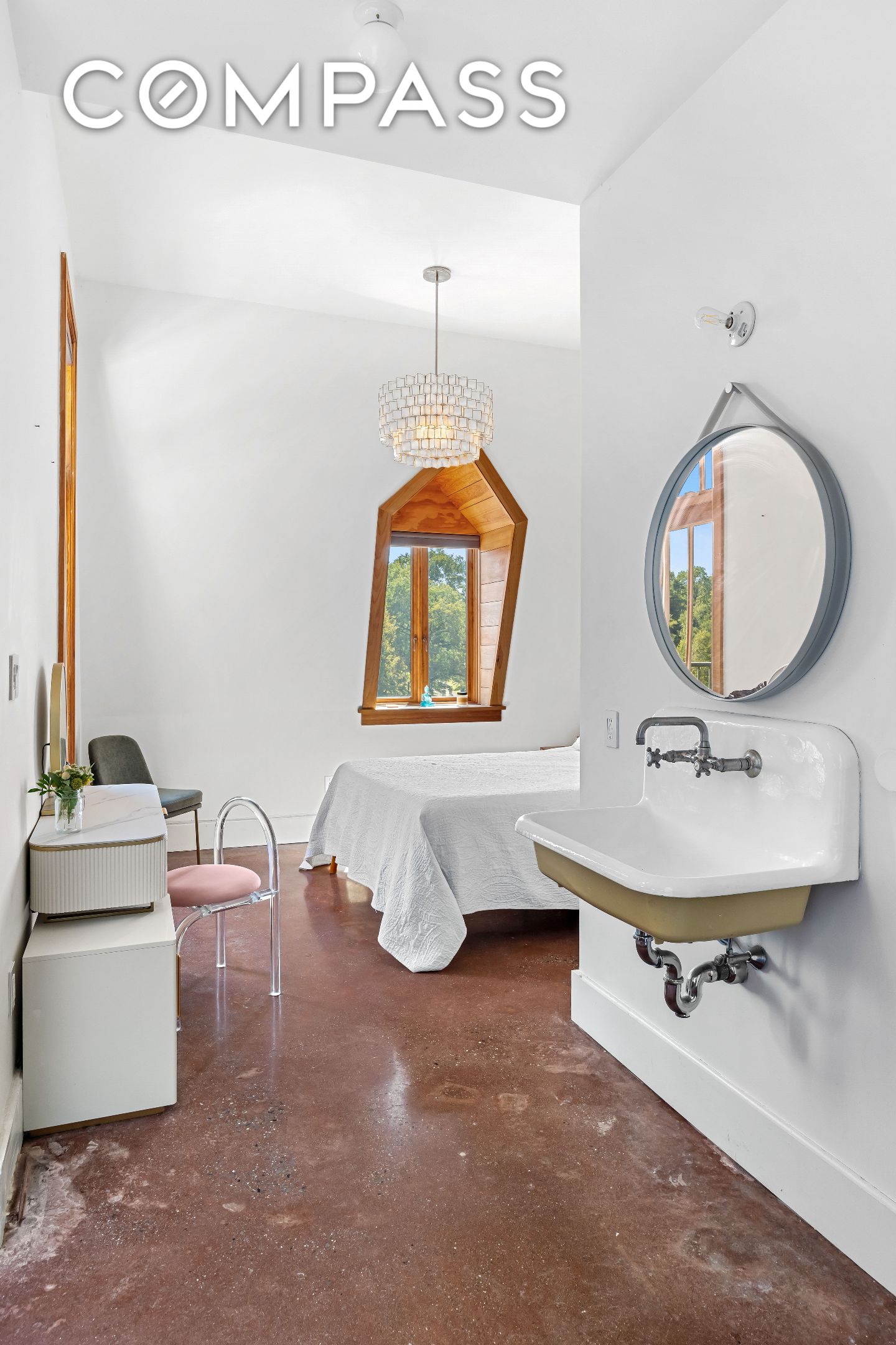 #8 photo, 817 5th Avenue, Greenwood Heights , NY 11232