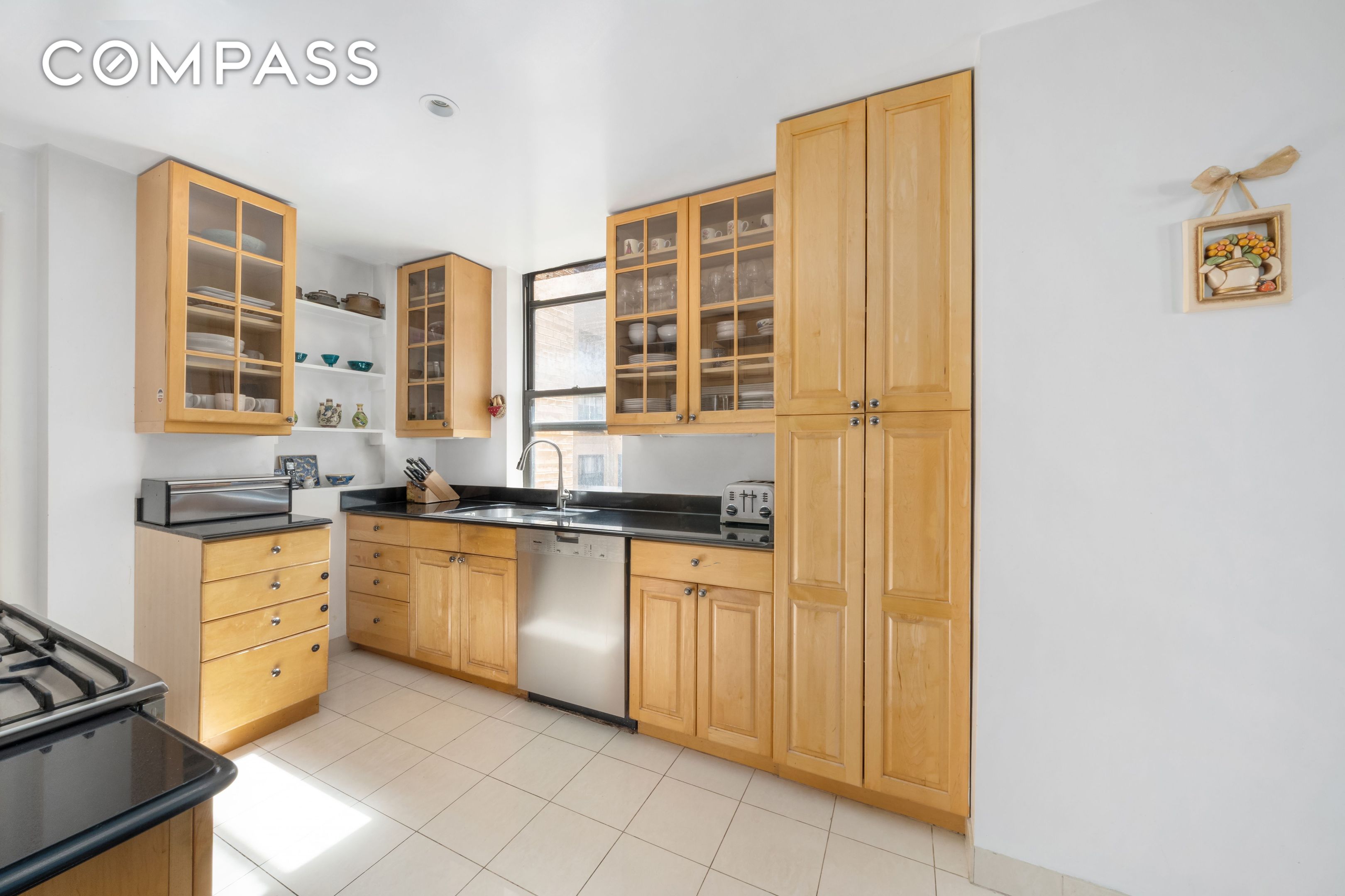 #11 photo, 514 W End Avenue, Upper West Side , NY 10024