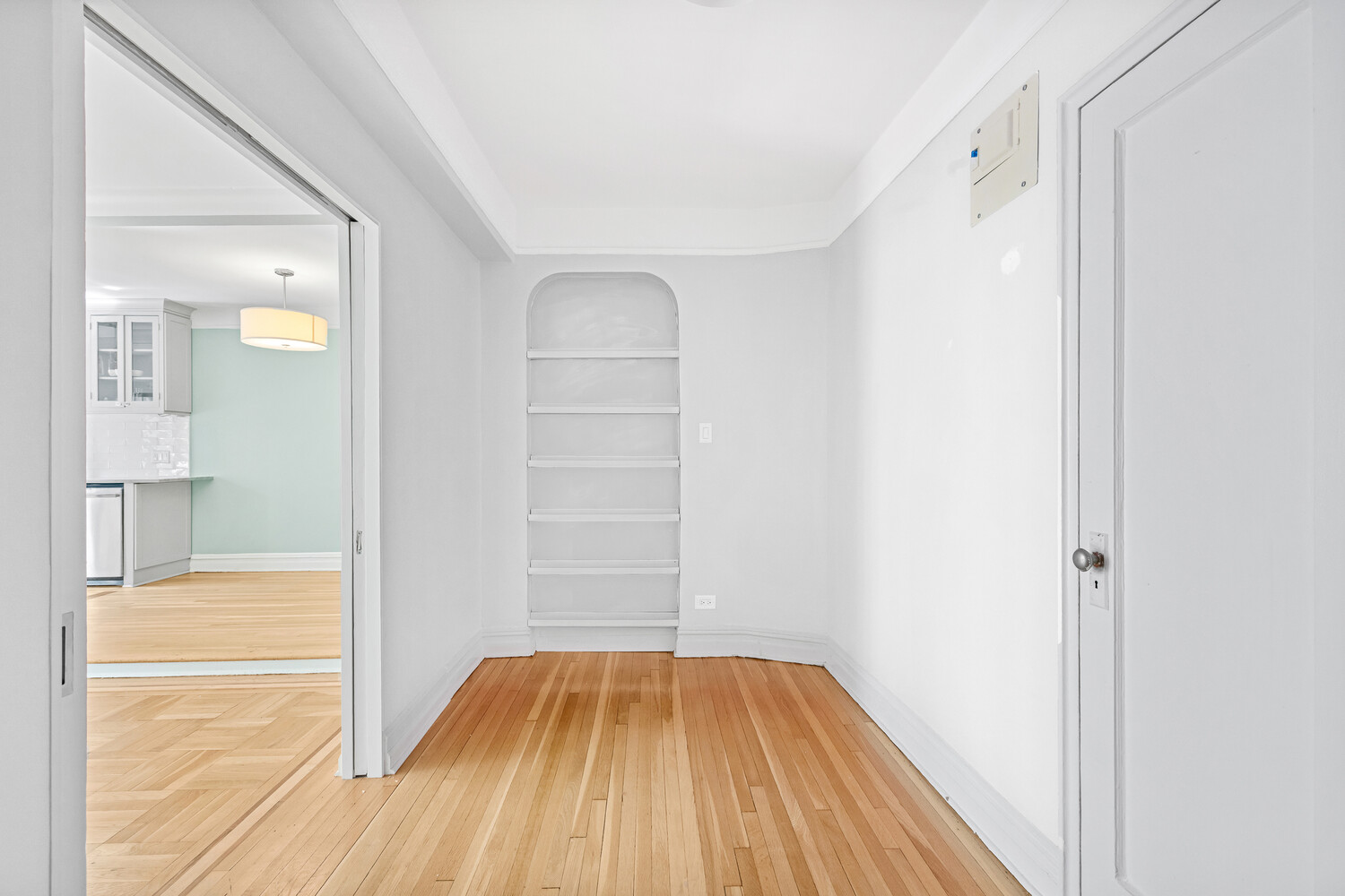 #14 photo, 1825 FOSTER Avenue, ブルックリン区 Ditmas Park , NY 11226