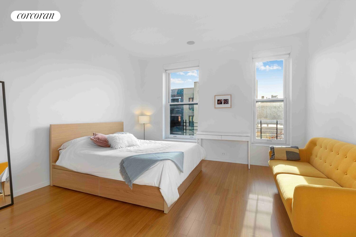 #18 photo, New York City, South Harlem , NY 10026