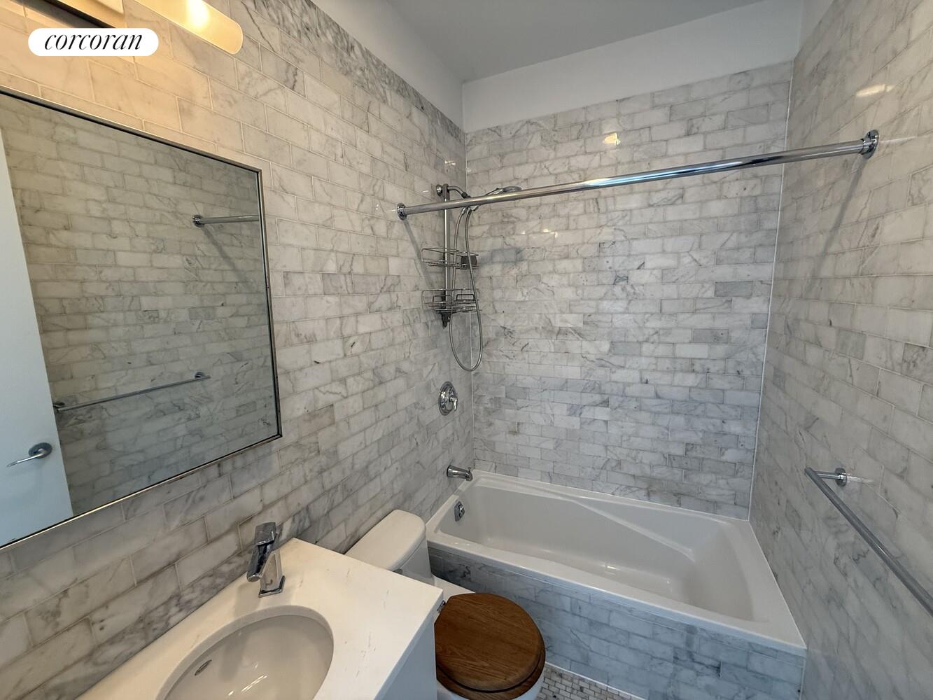 #20 photo, New York City, South Harlem , NY 10026