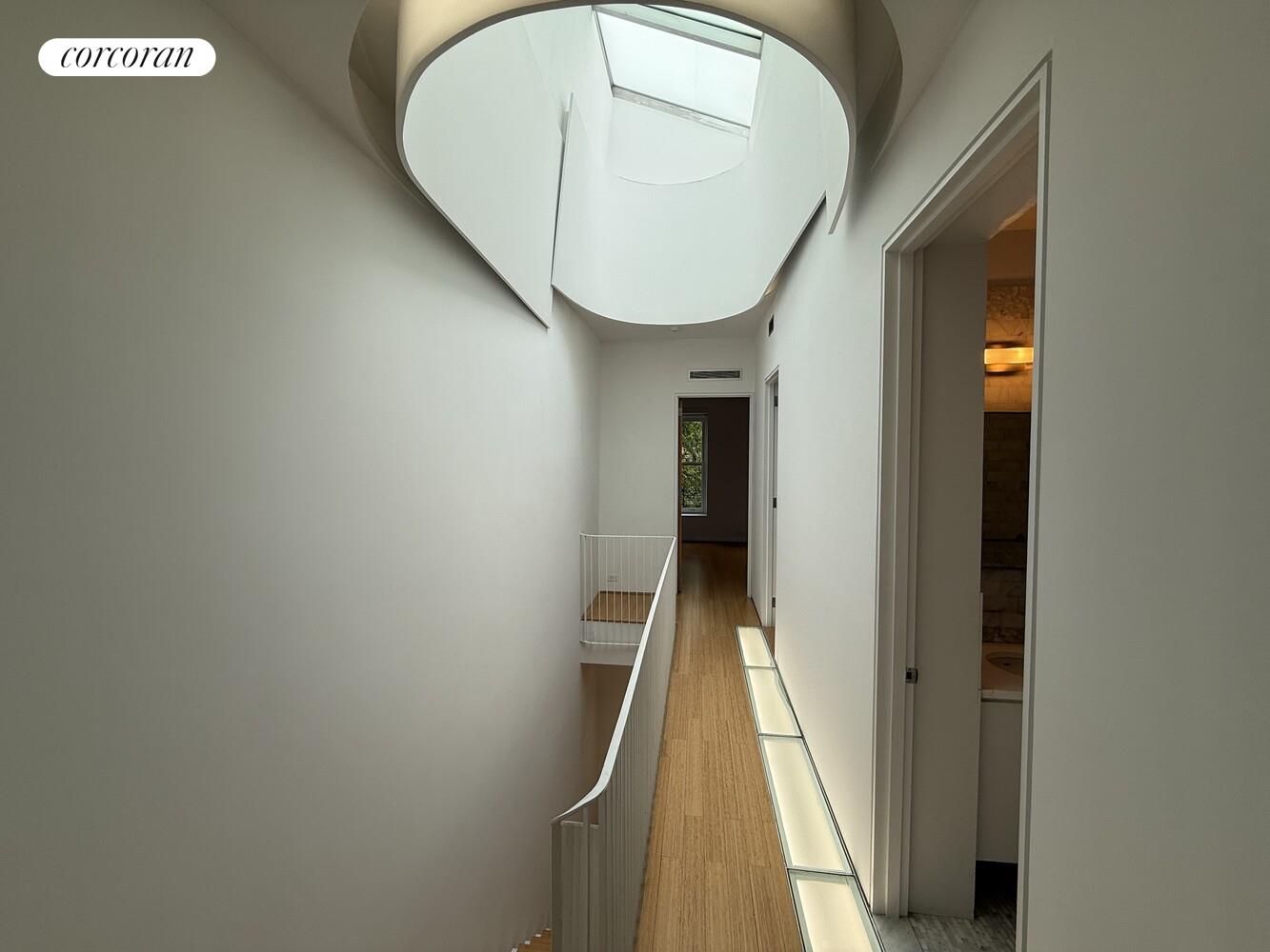 #21 photo, New York City, South Harlem , NY 10026