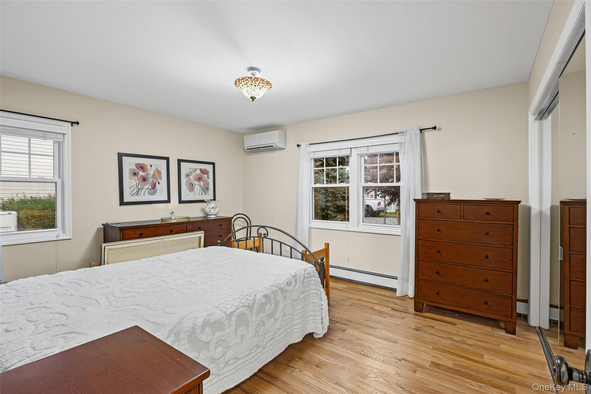 #13 photo, 169 Sunset Avenue, ナッソー郡 Island Park , NY 11558