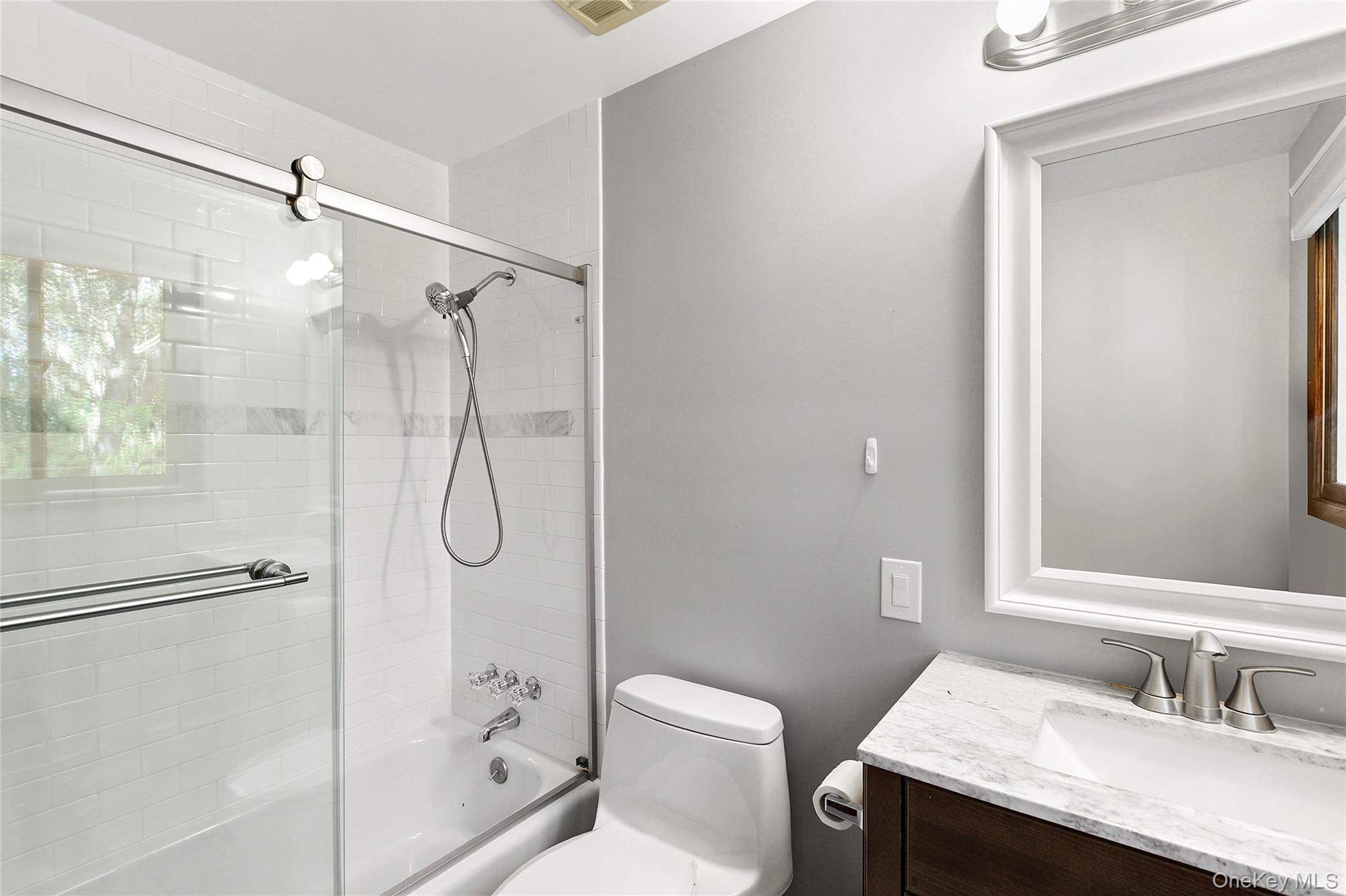 #13 photo, 2120 Brigantine Drive, サフォーク郡 Southold , NY 11971