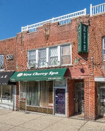 #2 photo, 2809 Ditmars Boulevard, Astoria , NY 11105