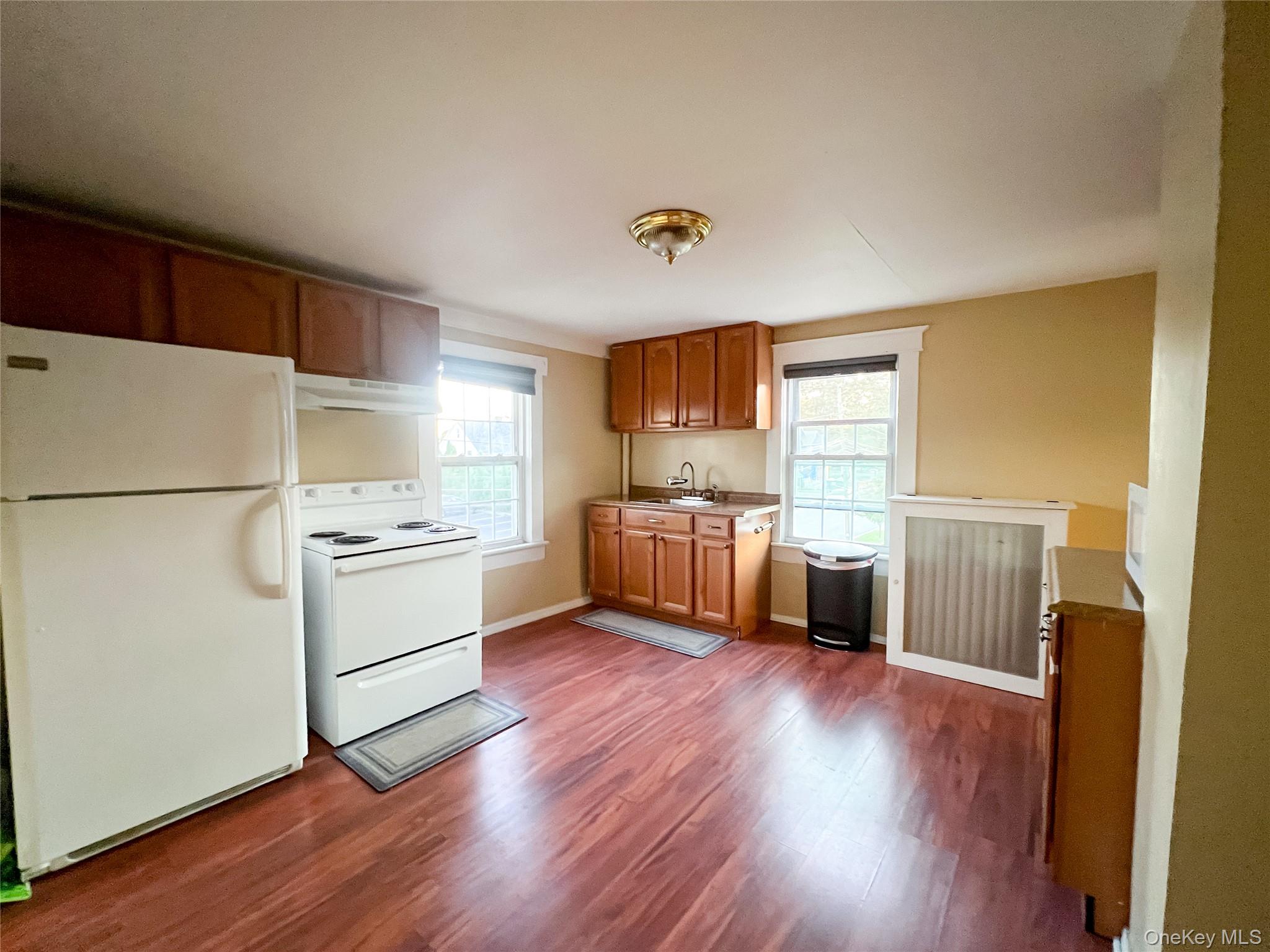 #4 photo, 800 Deer Park Avenue, North Babylon , NY 11703