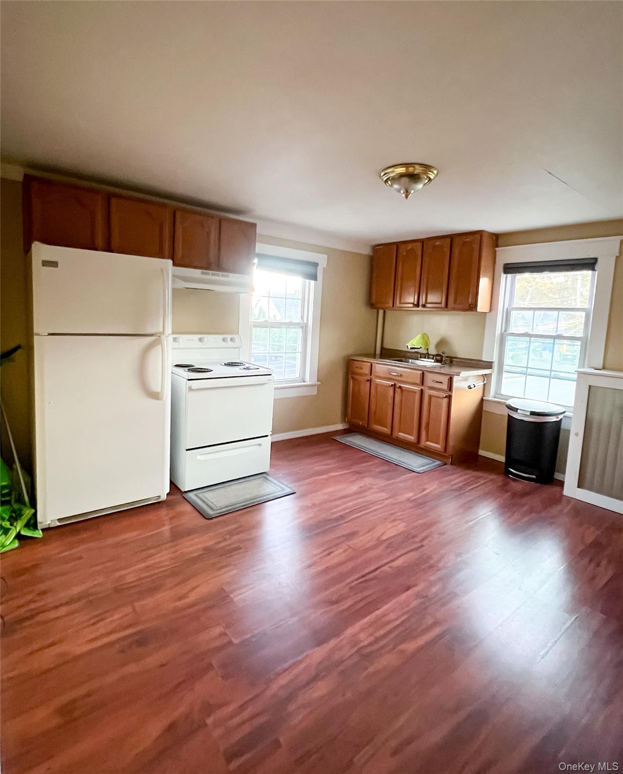 #5 photo, 800 Deer Park Avenue, North Babylon , NY 11703