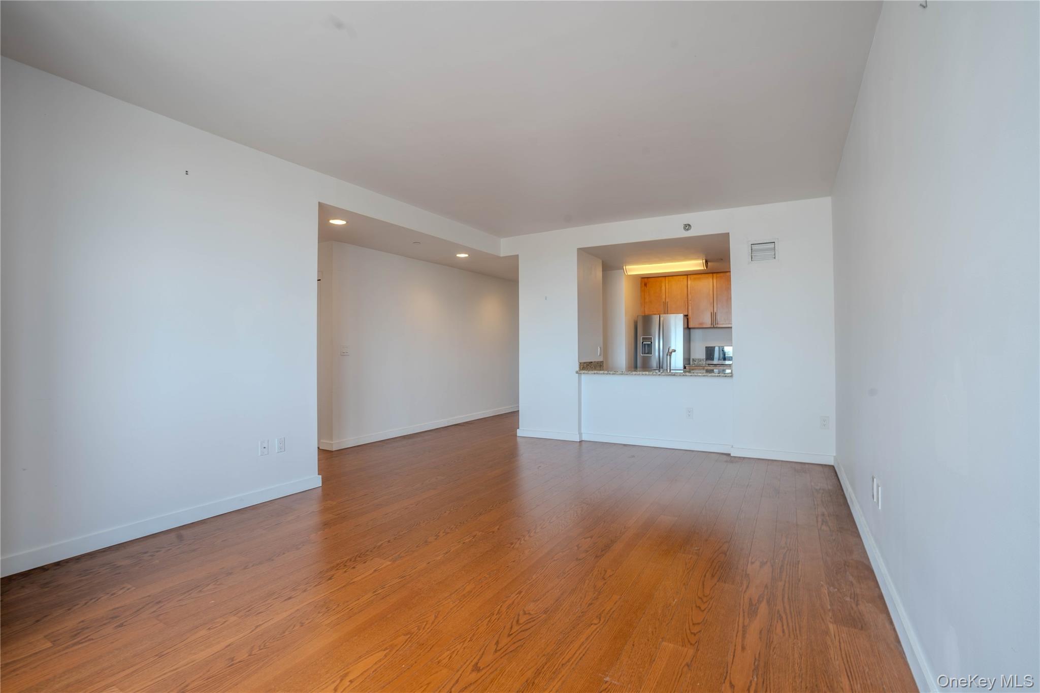 #15 photo, 40-26 college point blvd, Flushing , NY 11354