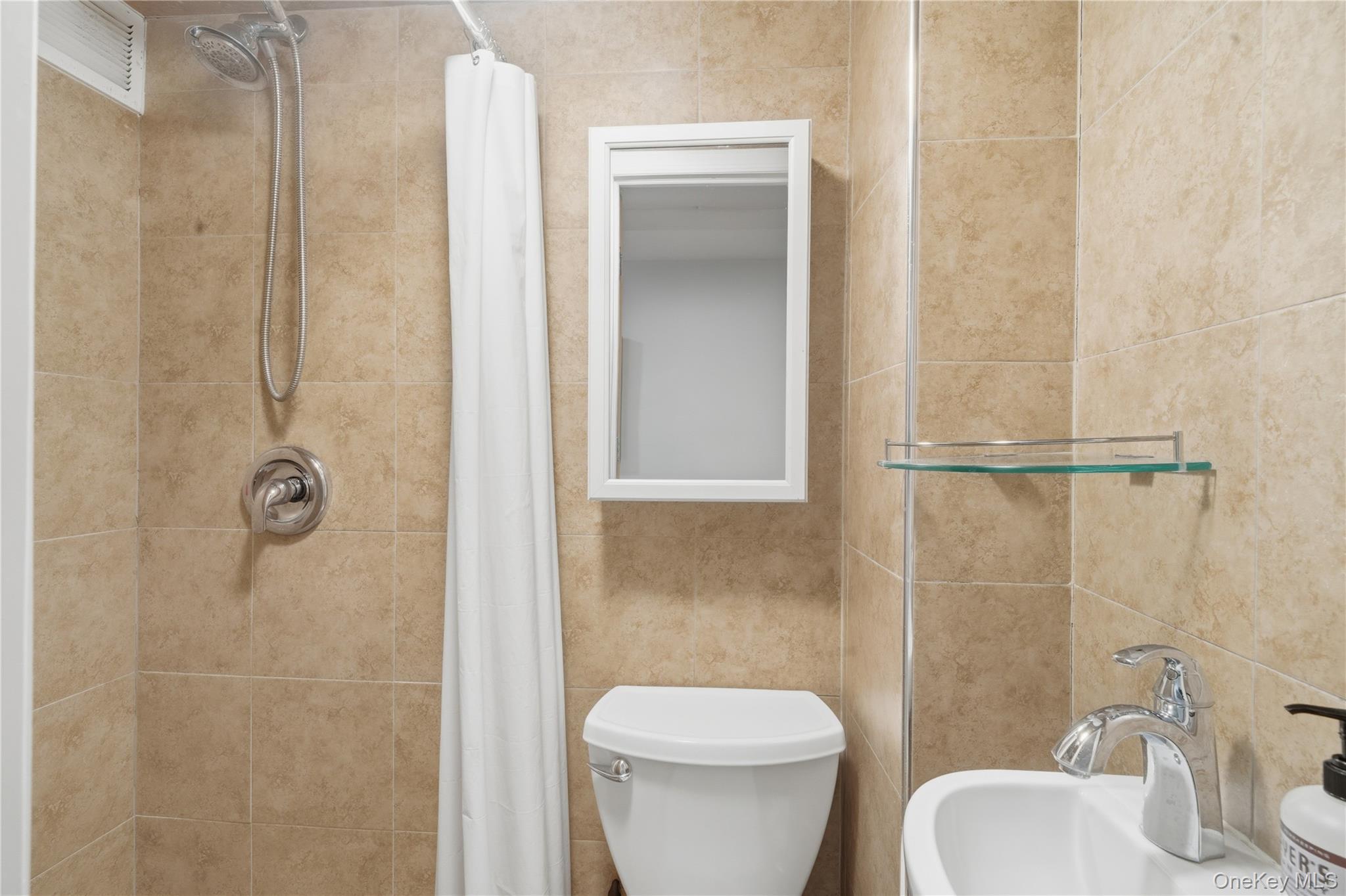 #20 photo, 7285 YELLOWSTONE BLVD, كوينز Forest Hills , NY 11375