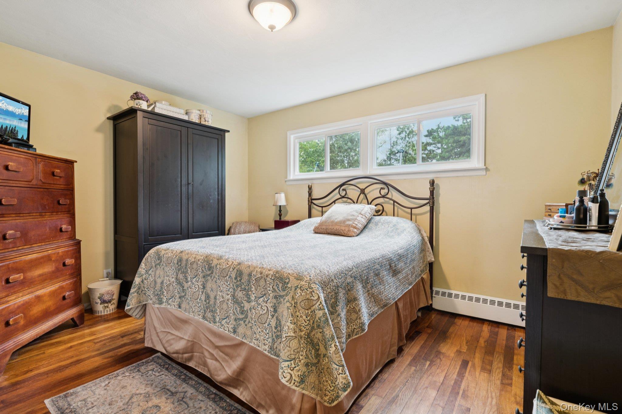 #9 photo, 111 Berry Street, Lindenhurst , NY 11757