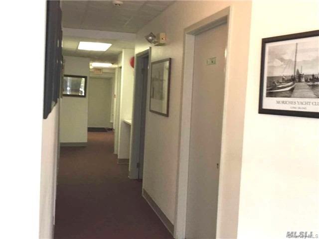 #5 photo, 373 Main Street, サフォーク郡 Center Moriches , NY 11934