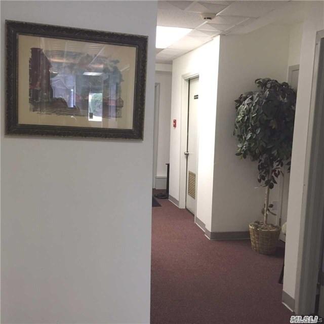 #6 photo, 373 Main Street, サフォーク郡 Center Moriches , NY 11934