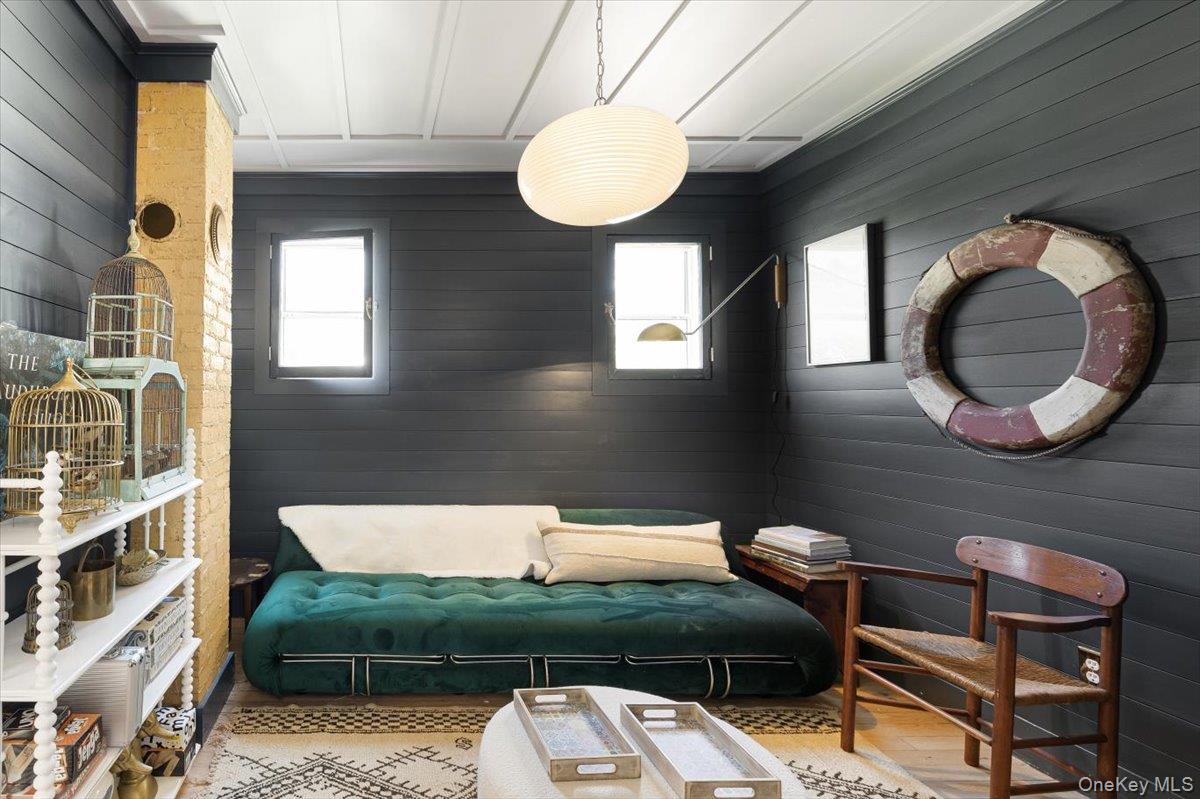 #20 photo, 19 New Jersey Avenue, Bellport Village , NY 11713