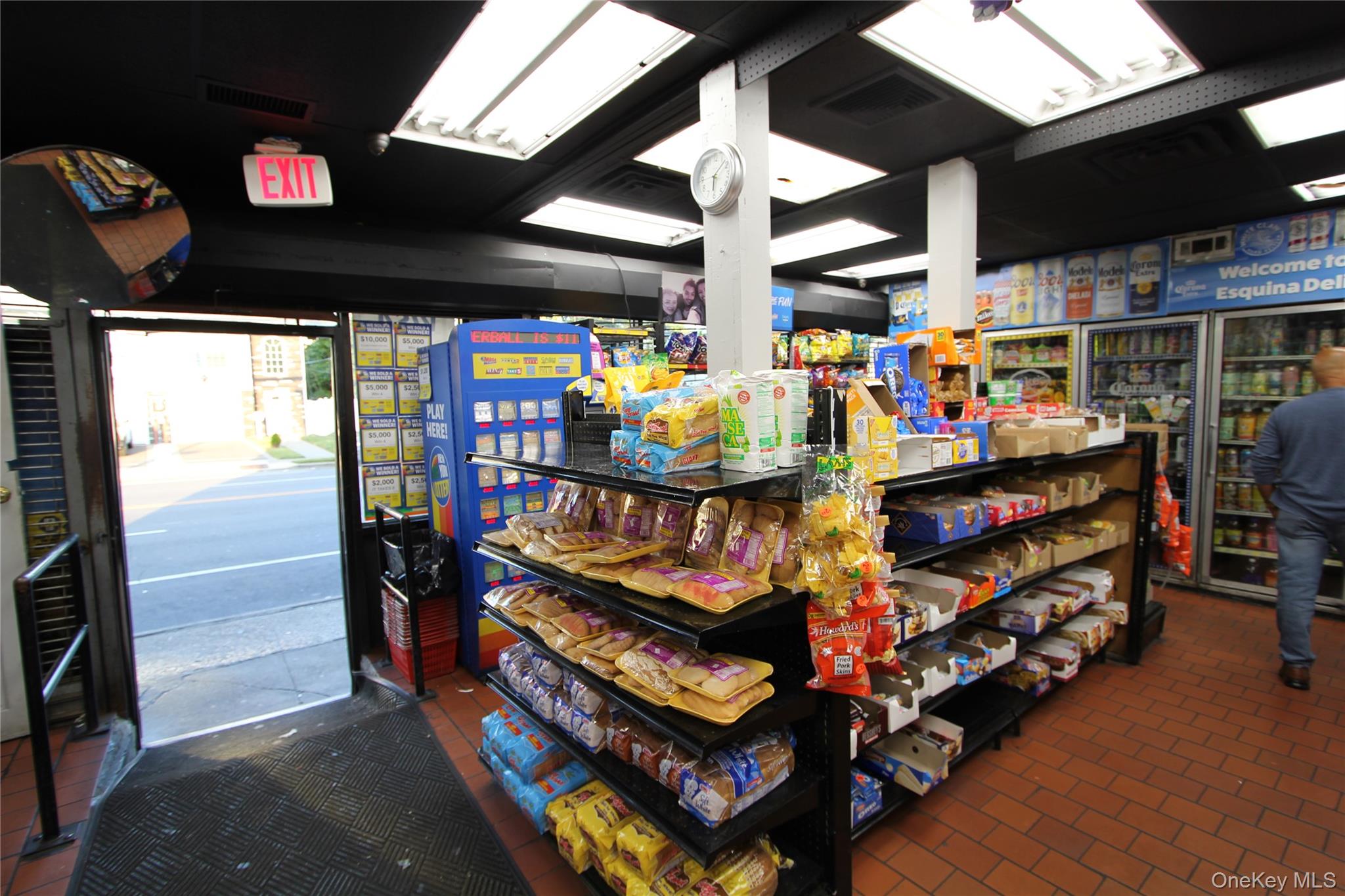 #8 photo, 171 S Franklin Street, Hempstead , NY 11550