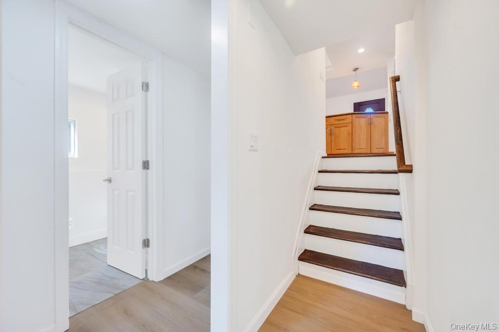 #16 photo, 23 Avenue I, Farmingdale , NY 11735