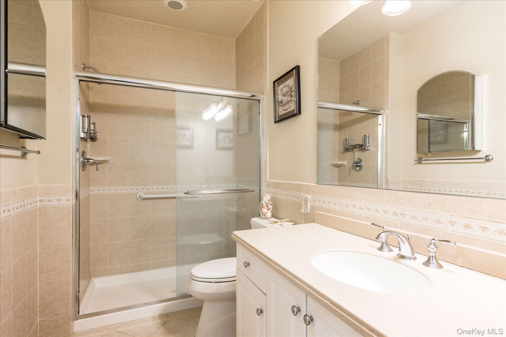 #11 photo, 43 Halley Lane, サフォーク郡 Miller Place , NY 11764