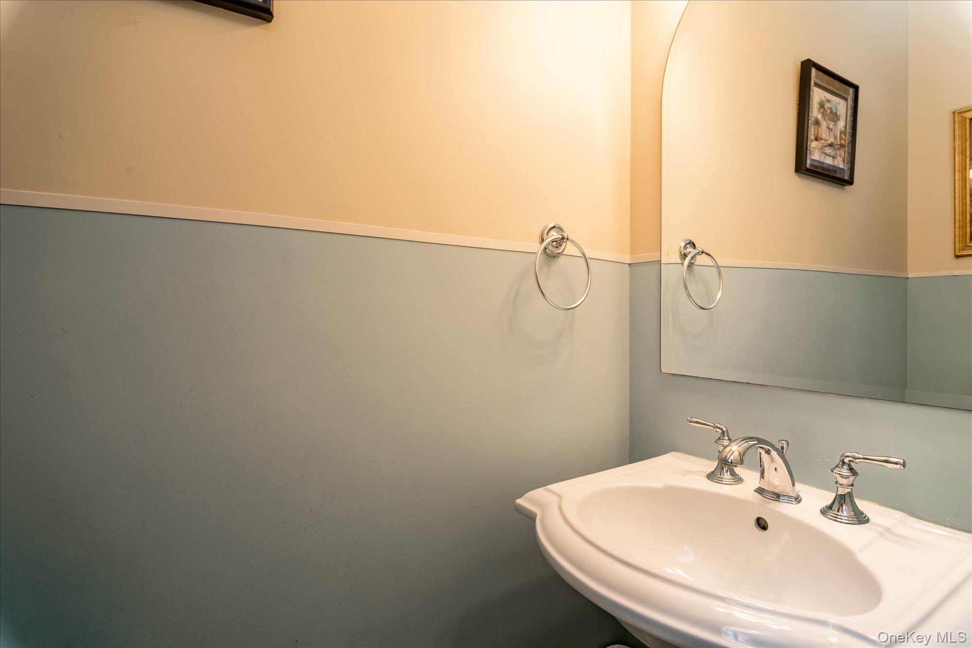 #12 photo, 43 Halley Lane, サフォーク郡 Miller Place , NY 11764