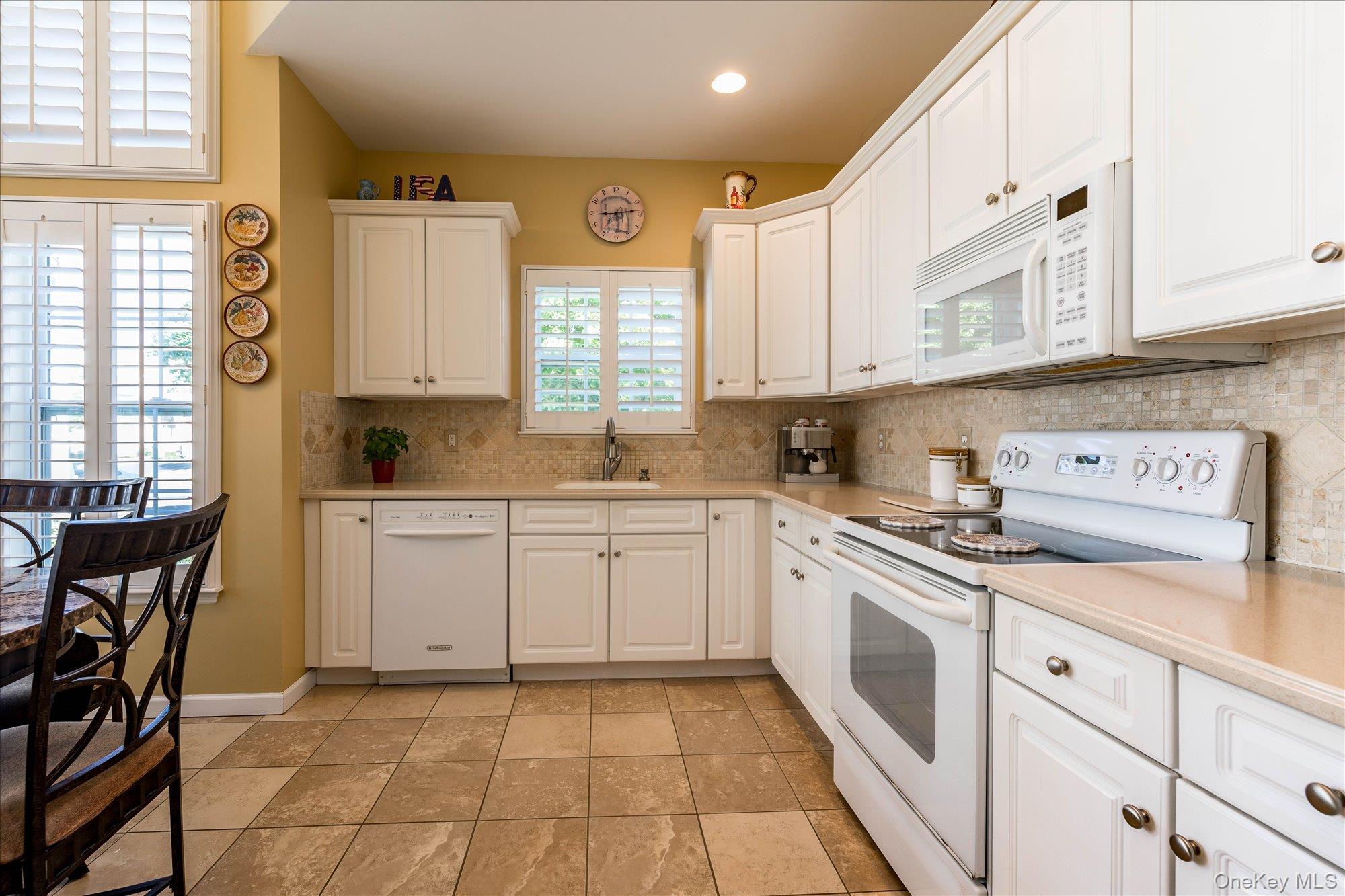 #7 photo, 43 Halley Lane, サフォーク郡 Miller Place , NY 11764