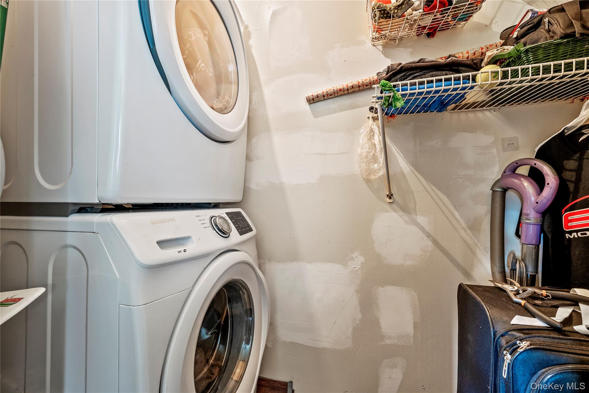 #18 photo, 200 Lowndes Avenue, Huntington , NY 11746