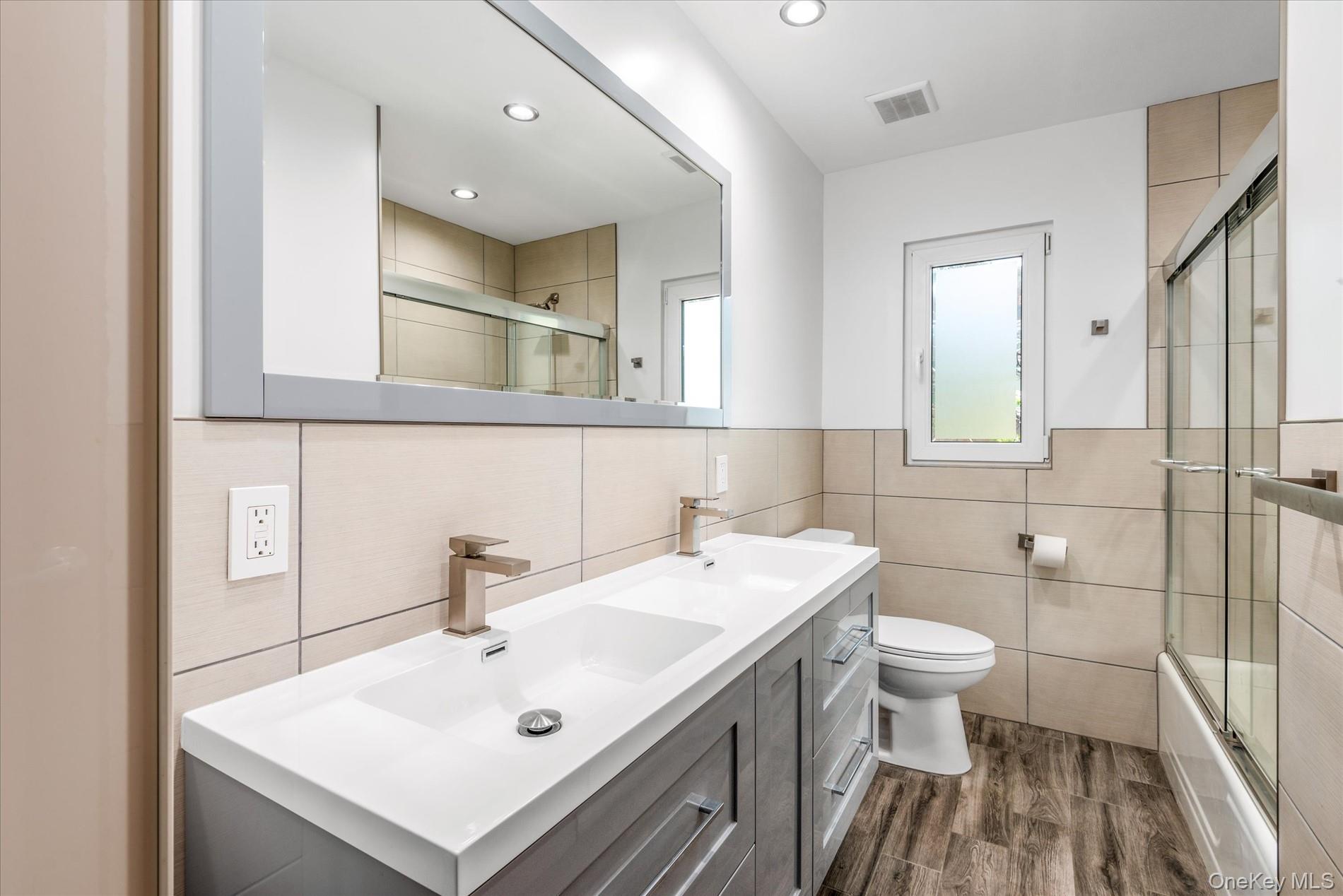 #14 photo, 61-18 56th Drive, Maspeth , NY 11378