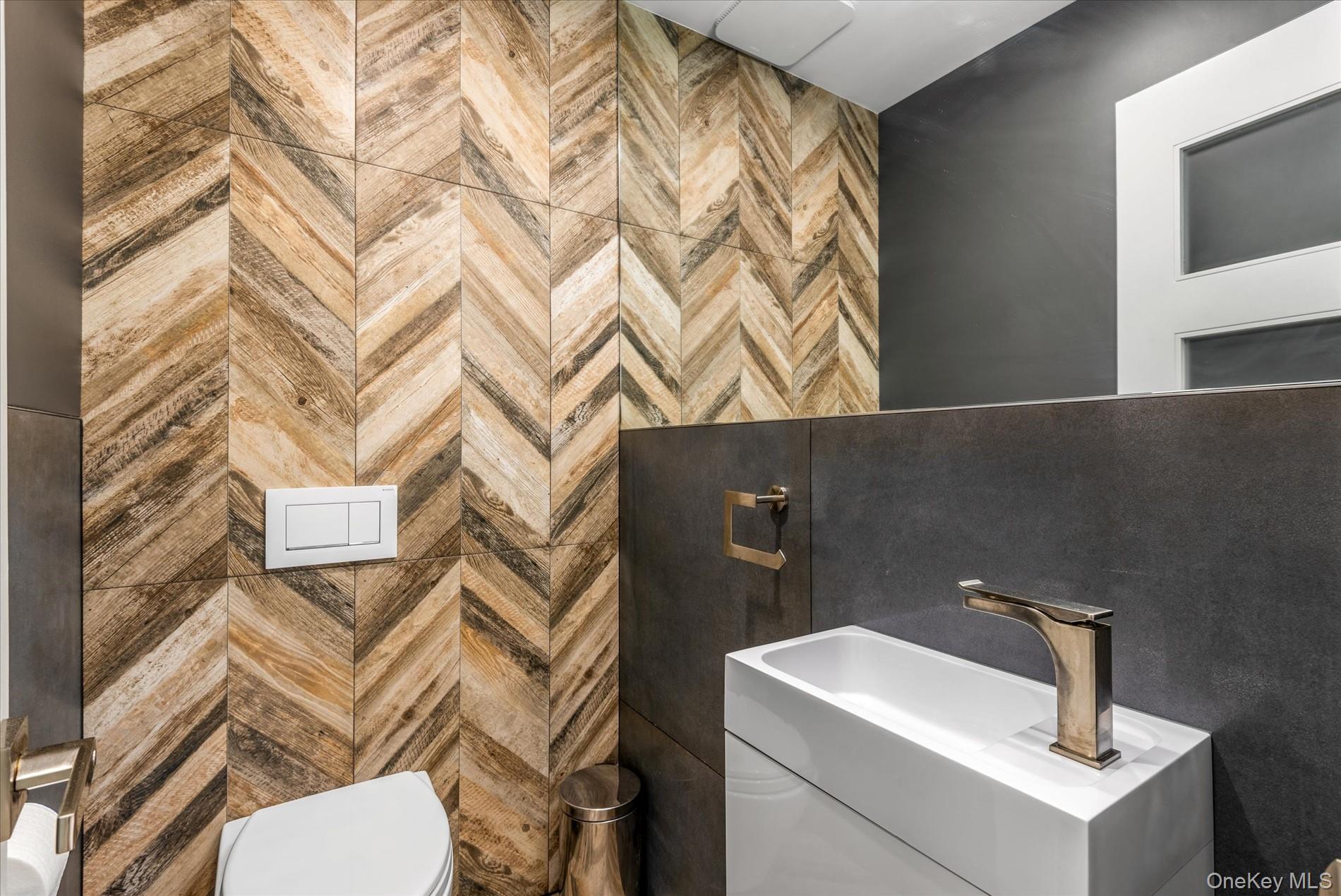 #8 photo, 61-18 56th Drive, Maspeth , NY 11378