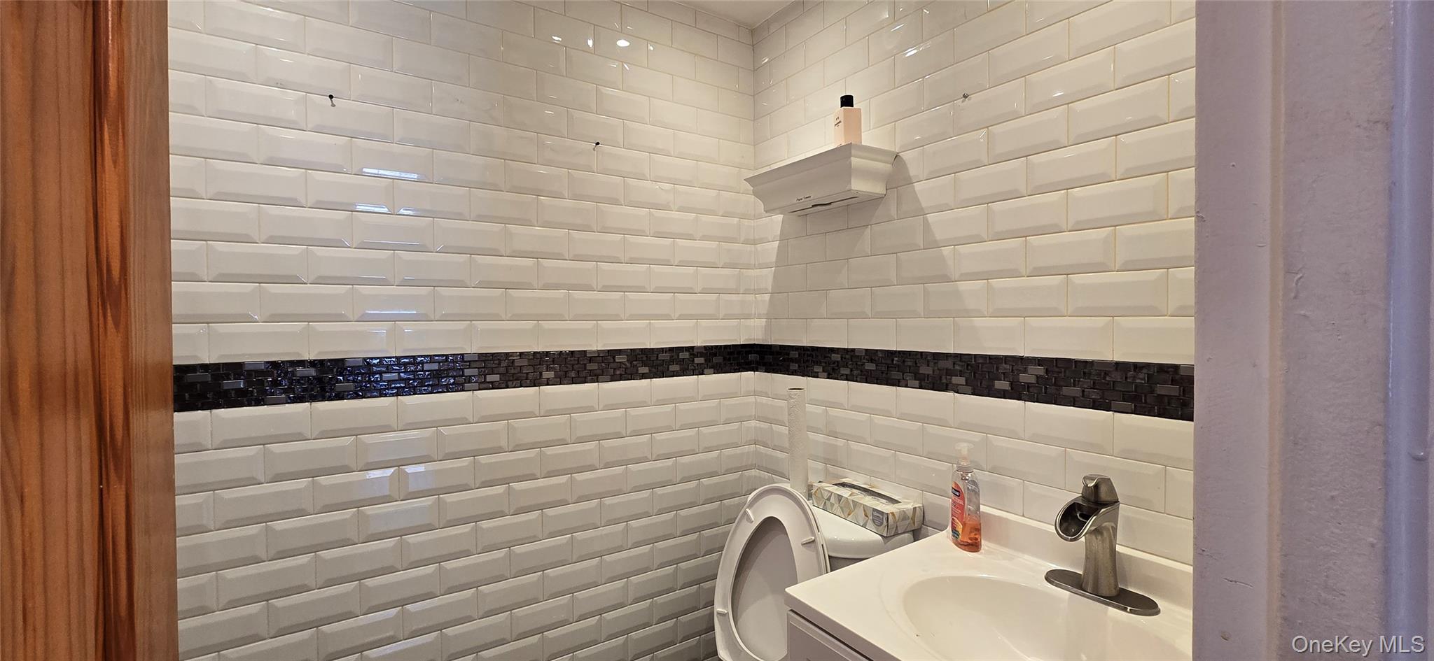 #7 photo, 32-32 Francis Lewis Boulevard, Flushing , NY 11358