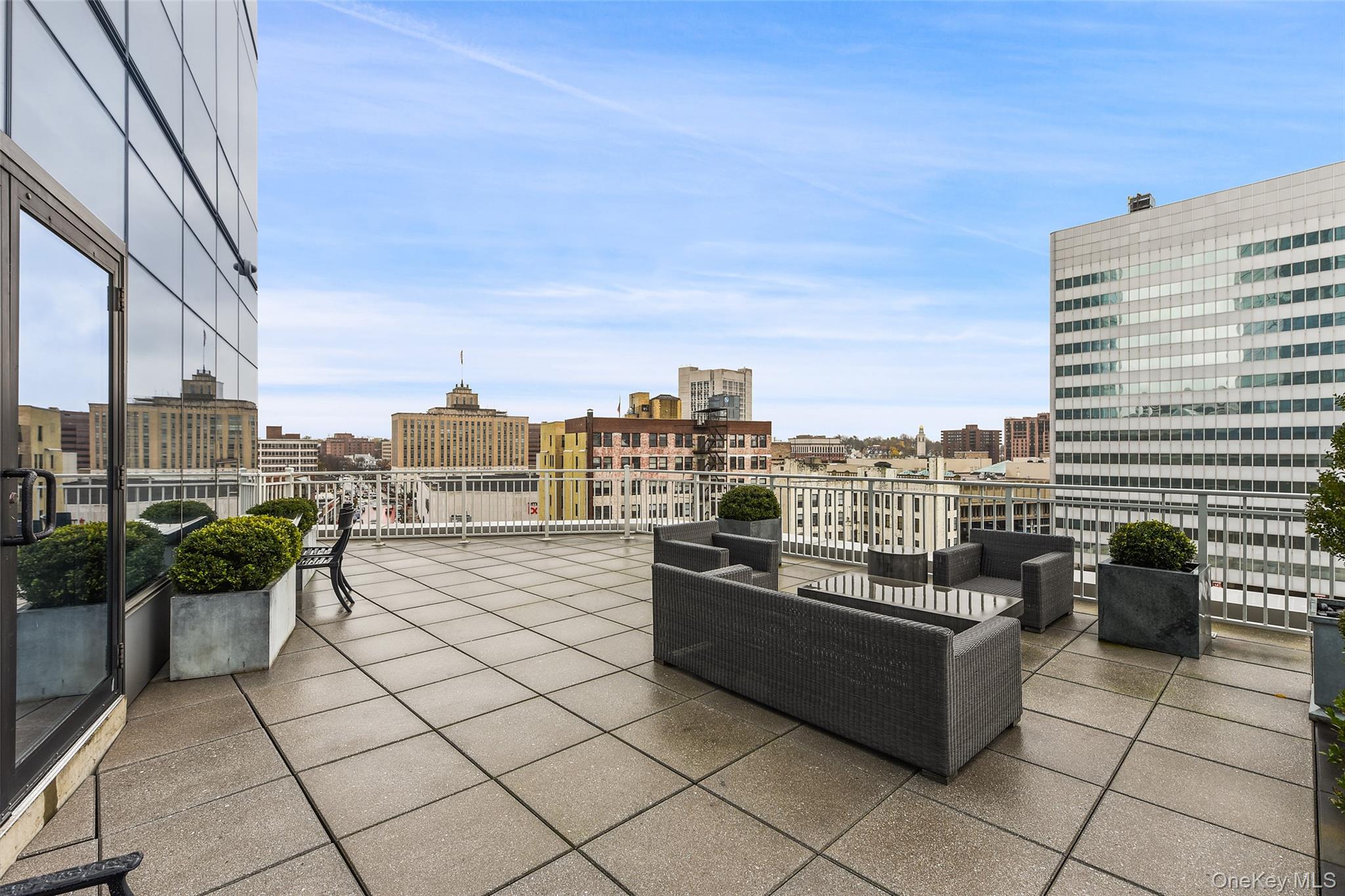 #11 photo, 5 Renaissance Square, White Plains , NY 10601