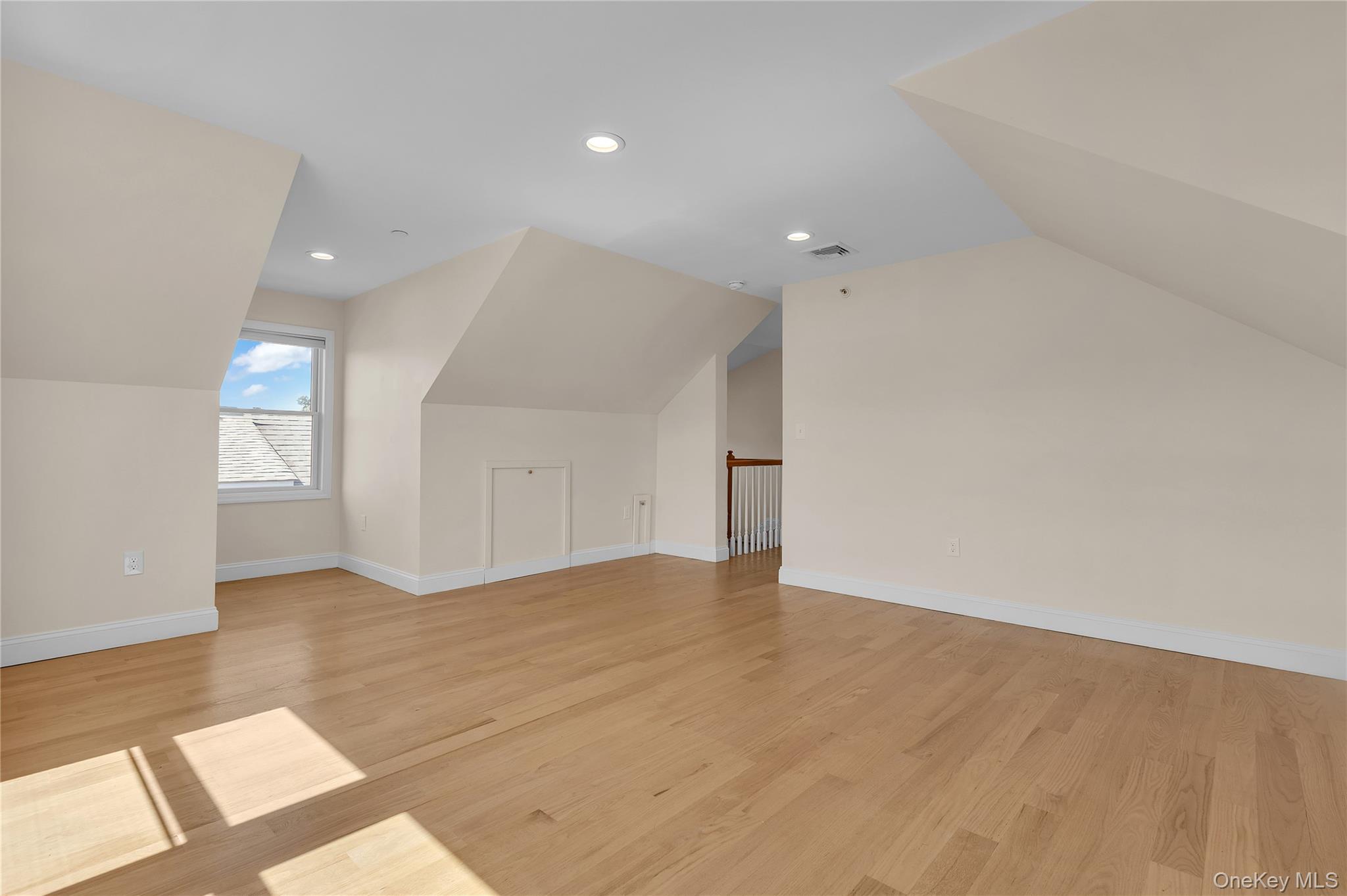 #19 photo, 31 Maple Street, Dobbs Ferry , NY 10522