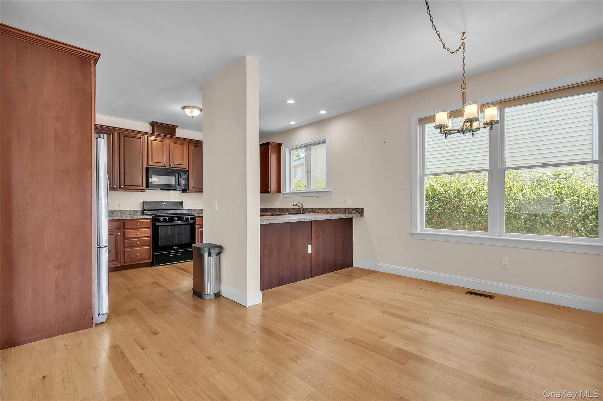 #3 photo, 31 Maple Street, Dobbs Ferry , NY 10522