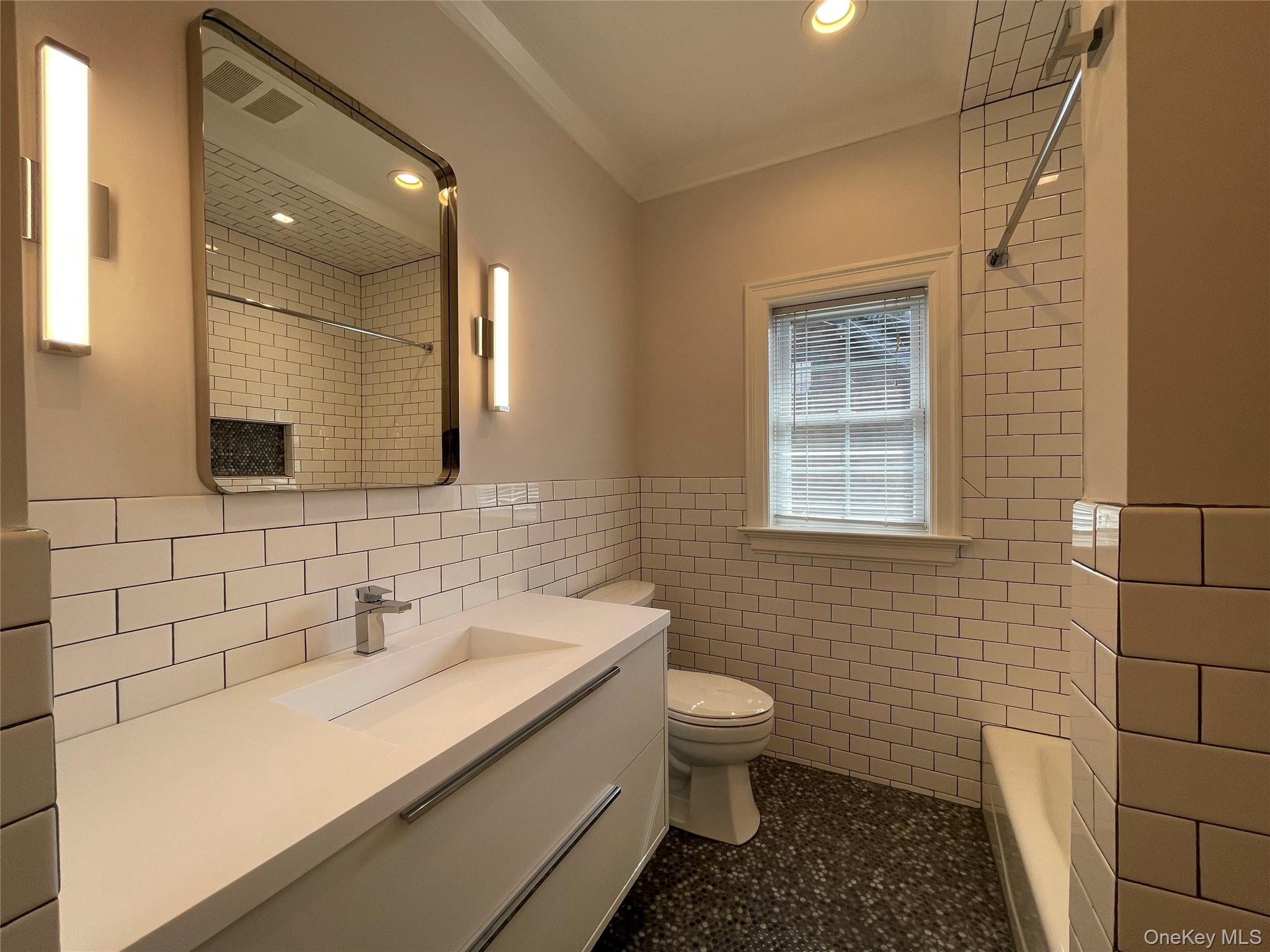 #17 photo, 30 High Street, Rye , NY 10580