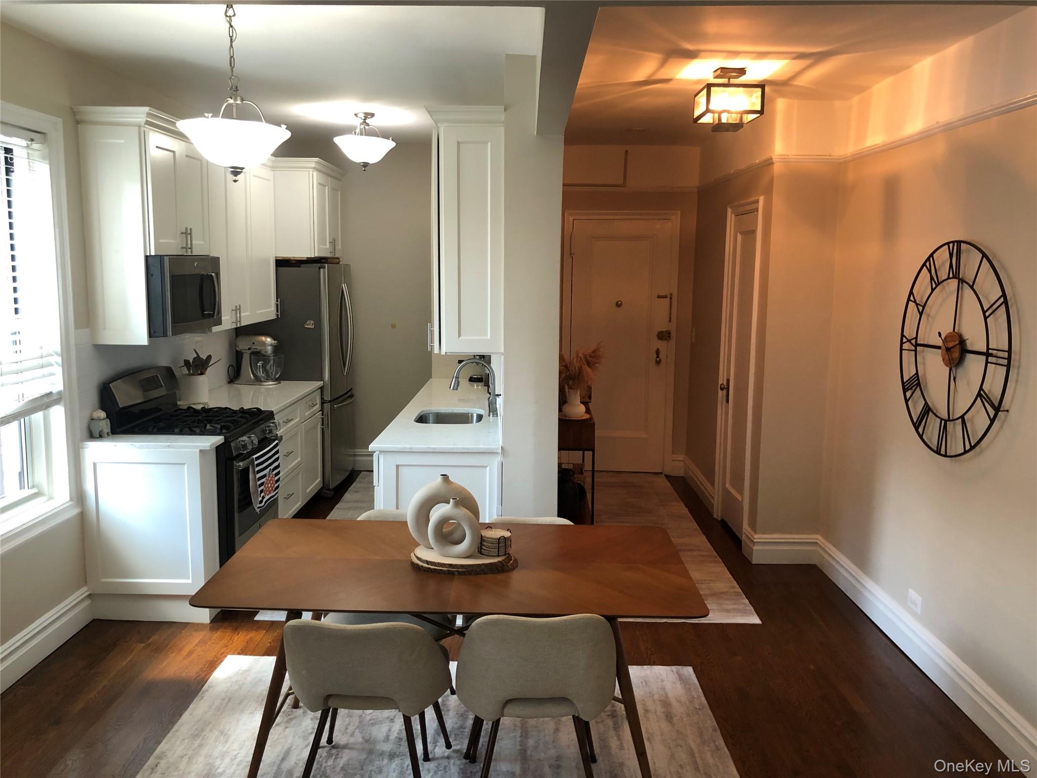 #4 photo, 1470 Midland Avenue, Bronxville , NY 10708