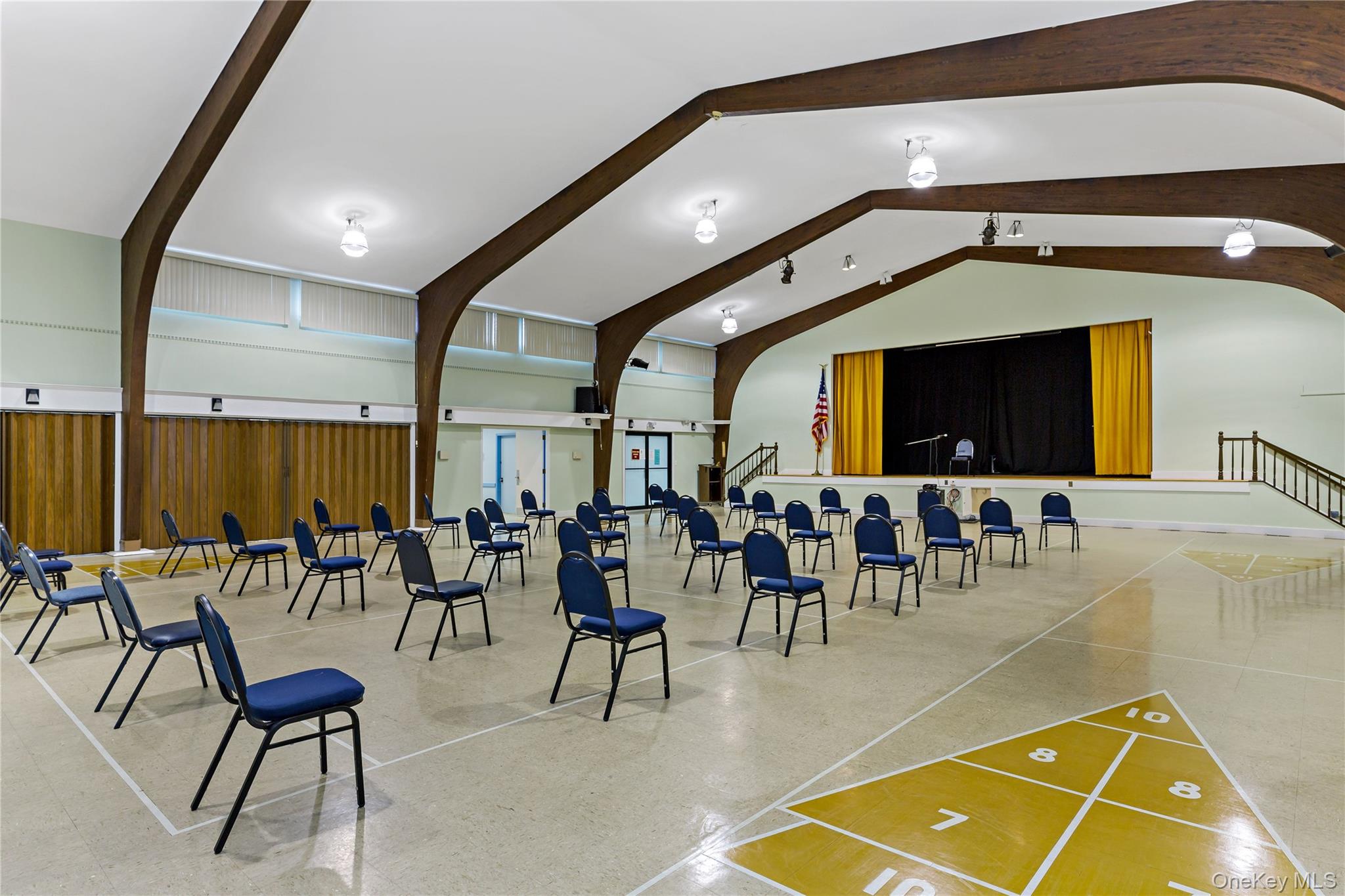 #16 photo, 2 Hampton Court, Yorktown Heights , NY 10598