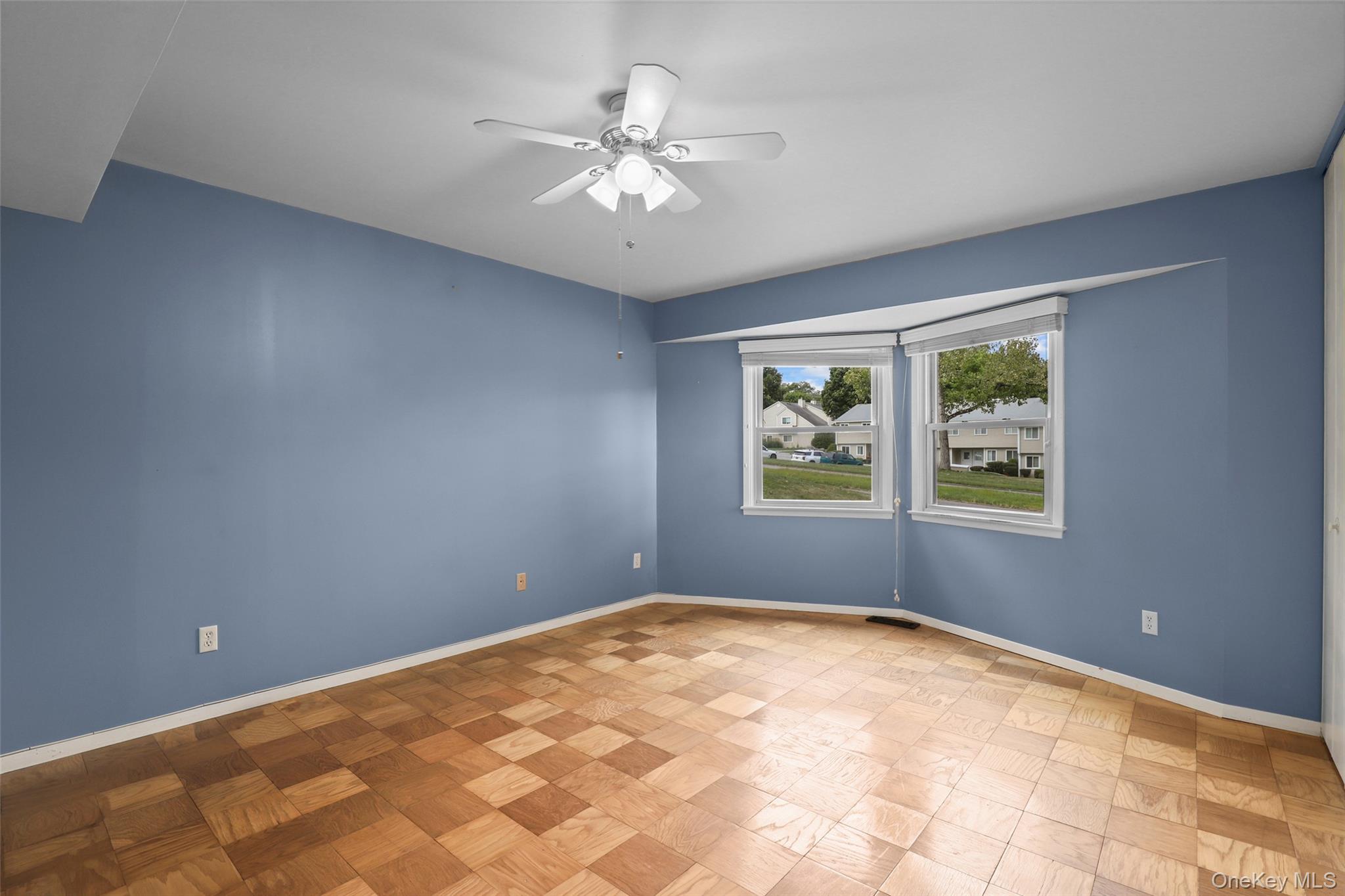 #6 photo, 2 Hampton Court, Yorktown Heights , NY 10598